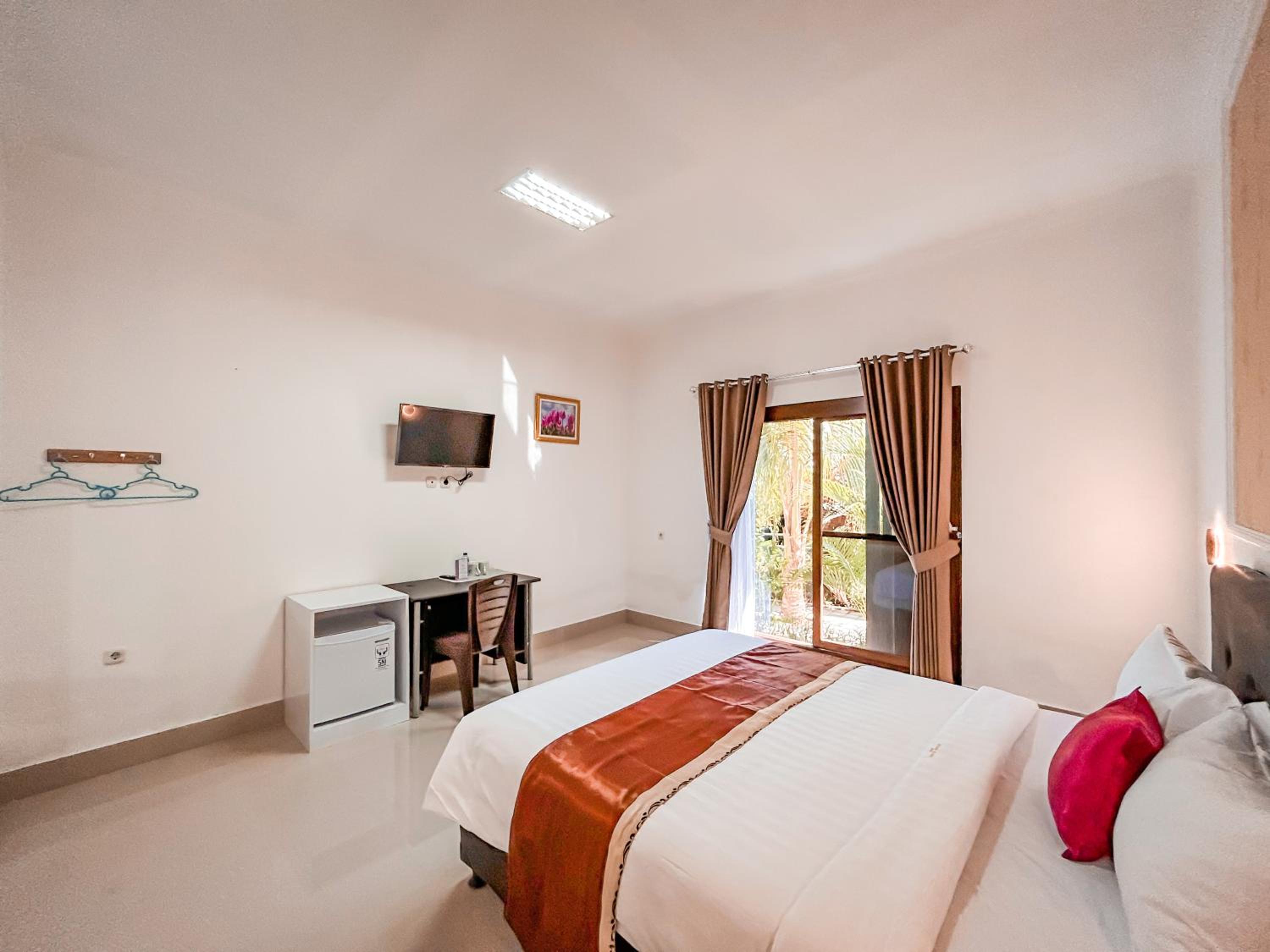 Standard Double Room photo 2