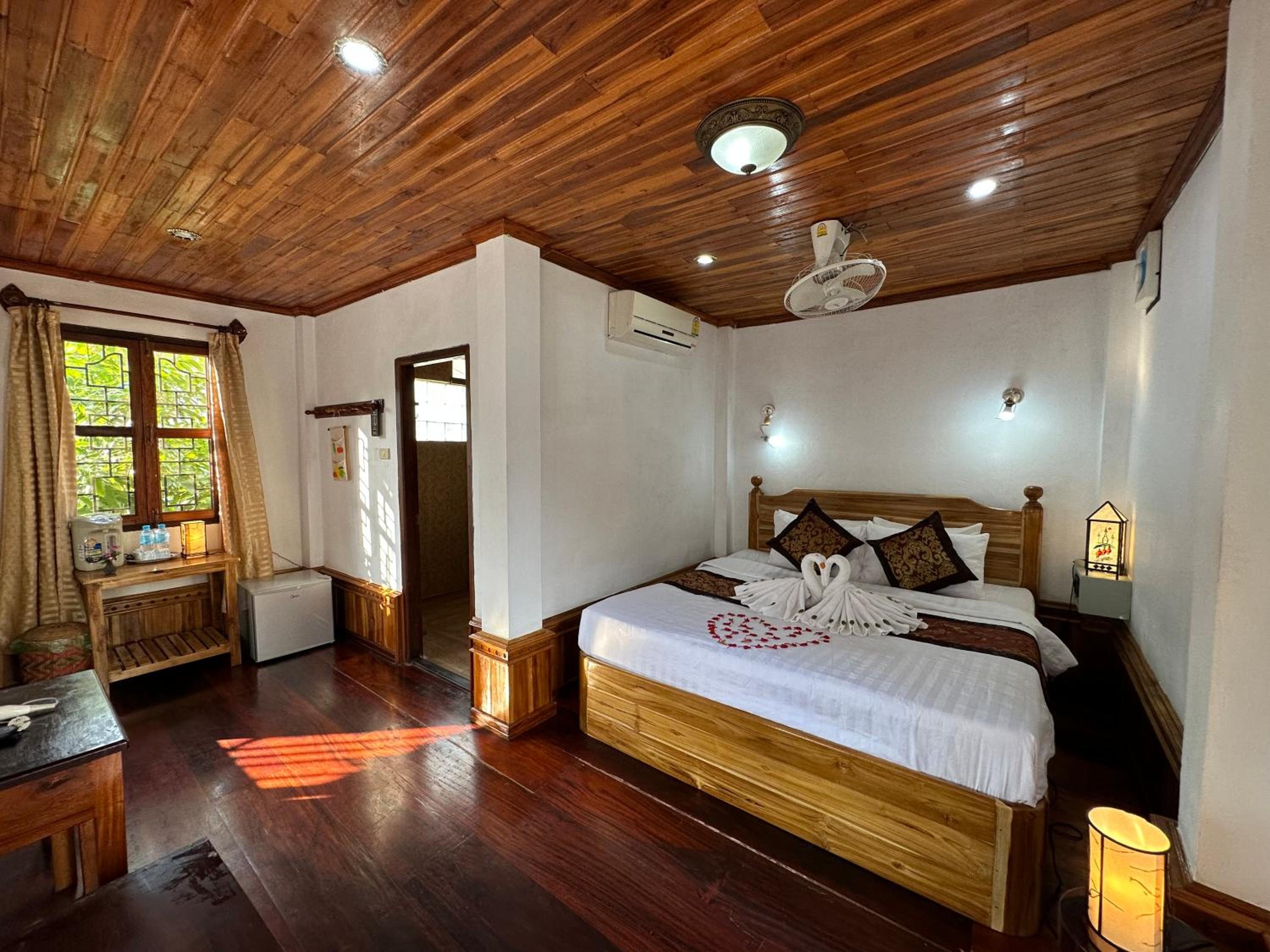 Deluxe Double Room with Balcony photo 1