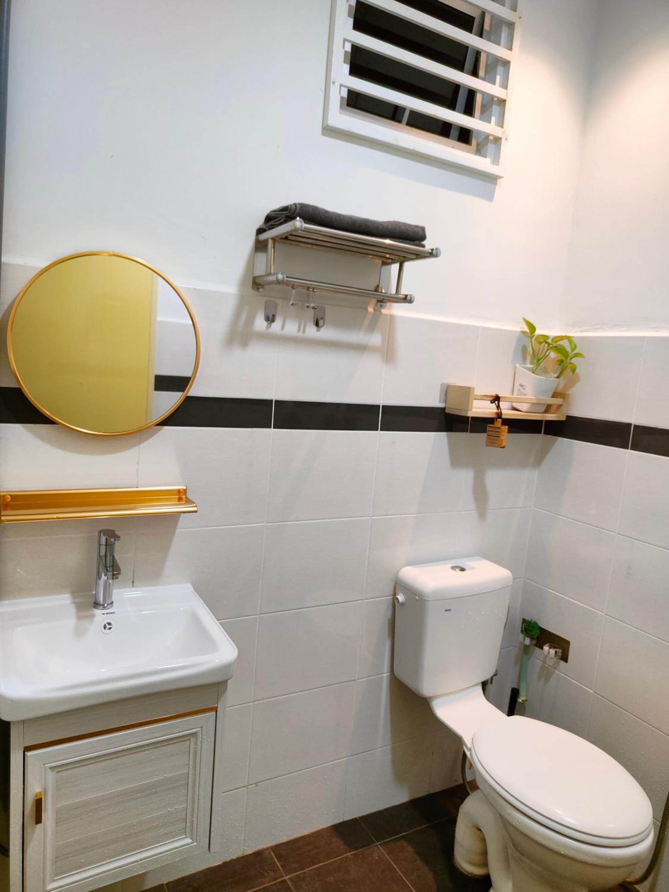 Three-Bedroom House photo 2