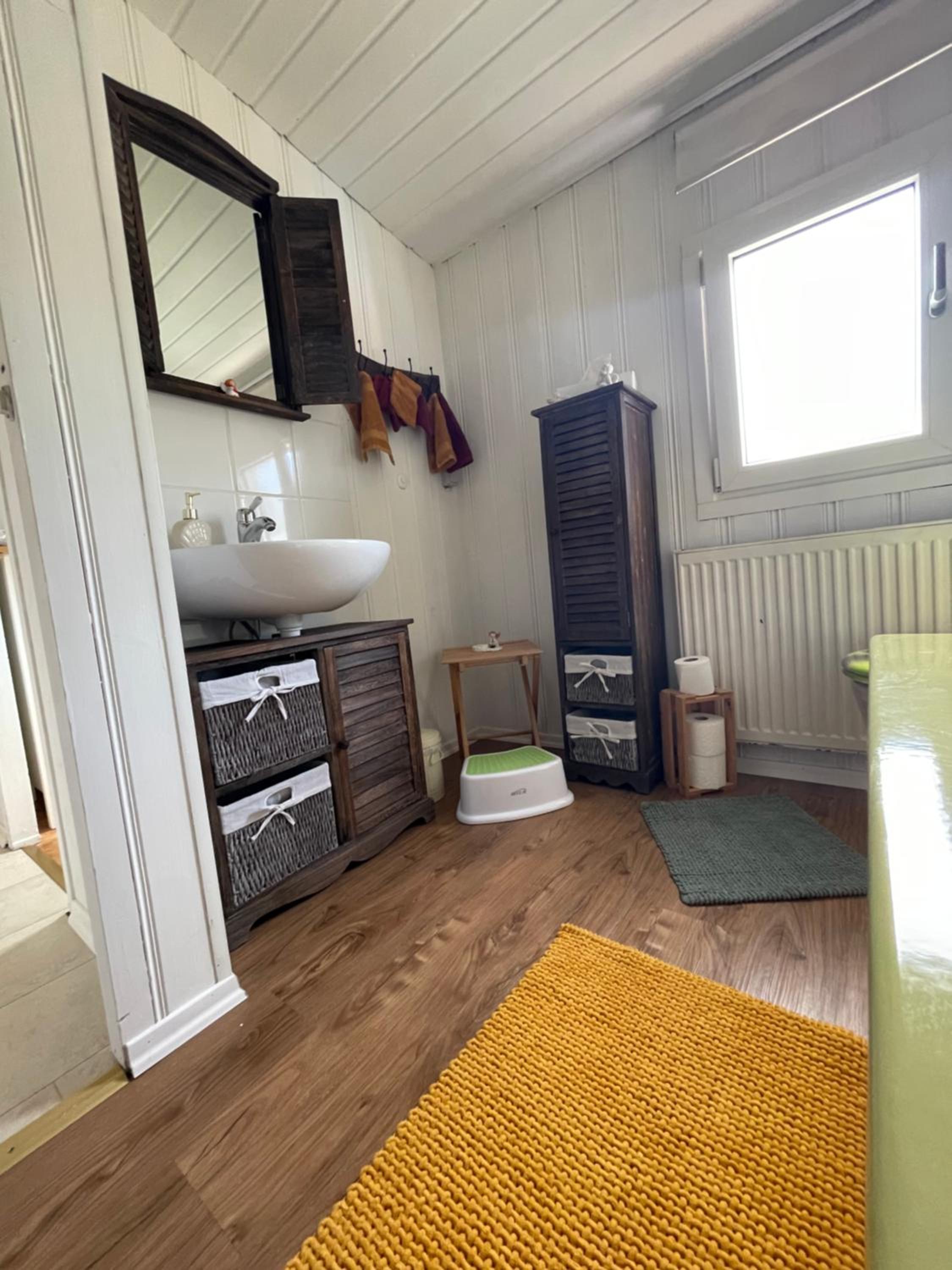 Two-Bedroom House photo 2