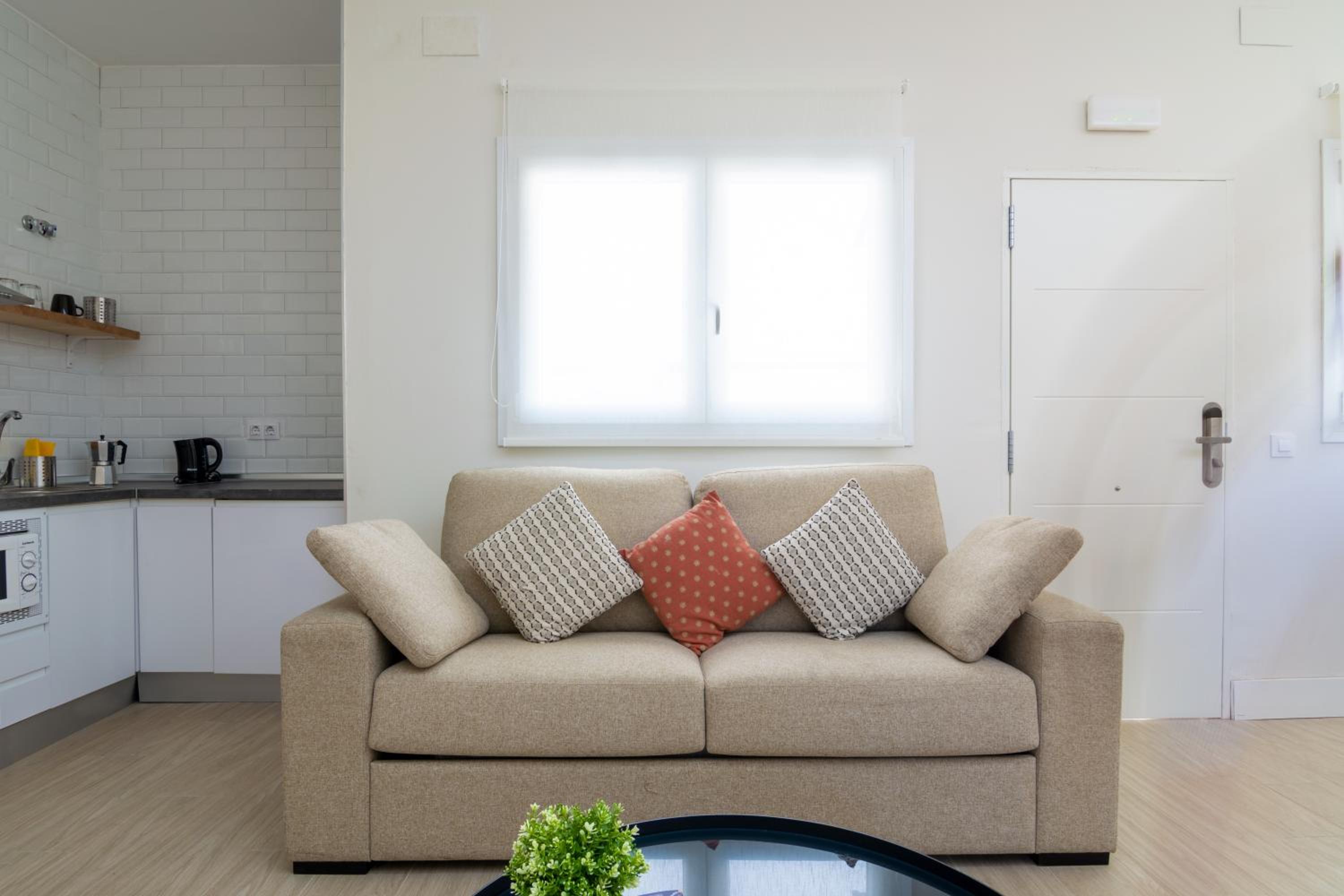 Loft Apartment - Photo 6