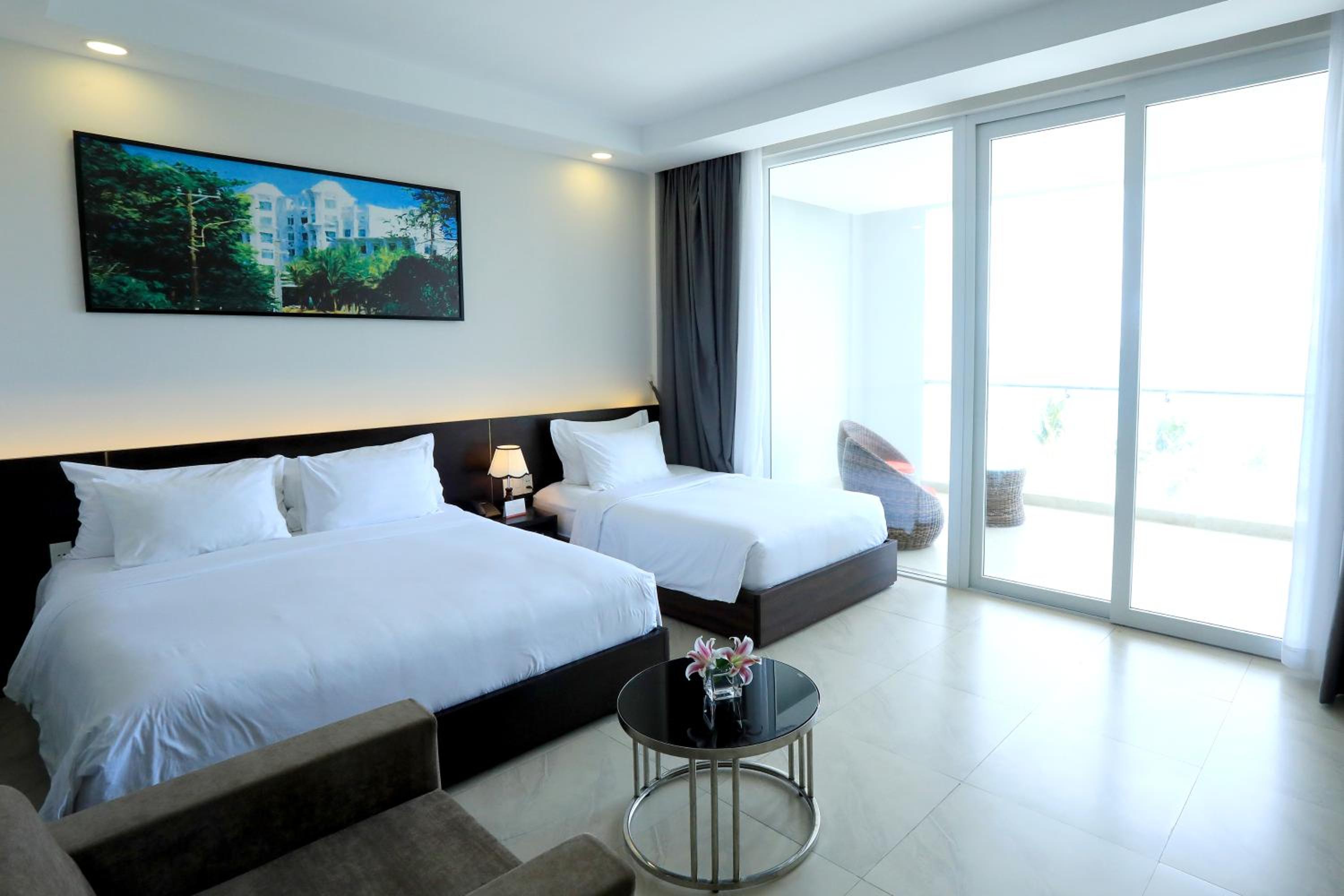 Family Room with Sea View