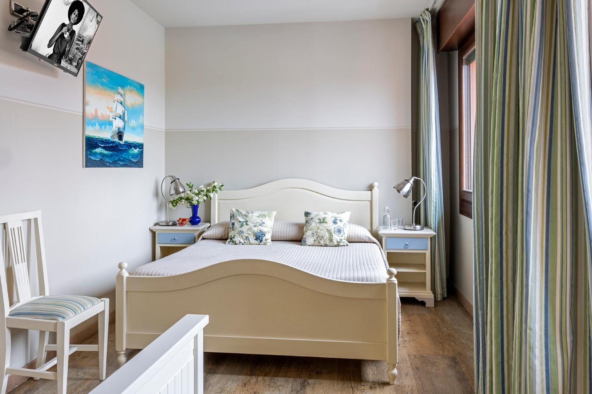 Triple Room - Photo 1