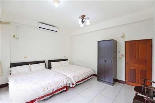 Quadruple Room with Balcony photo 2