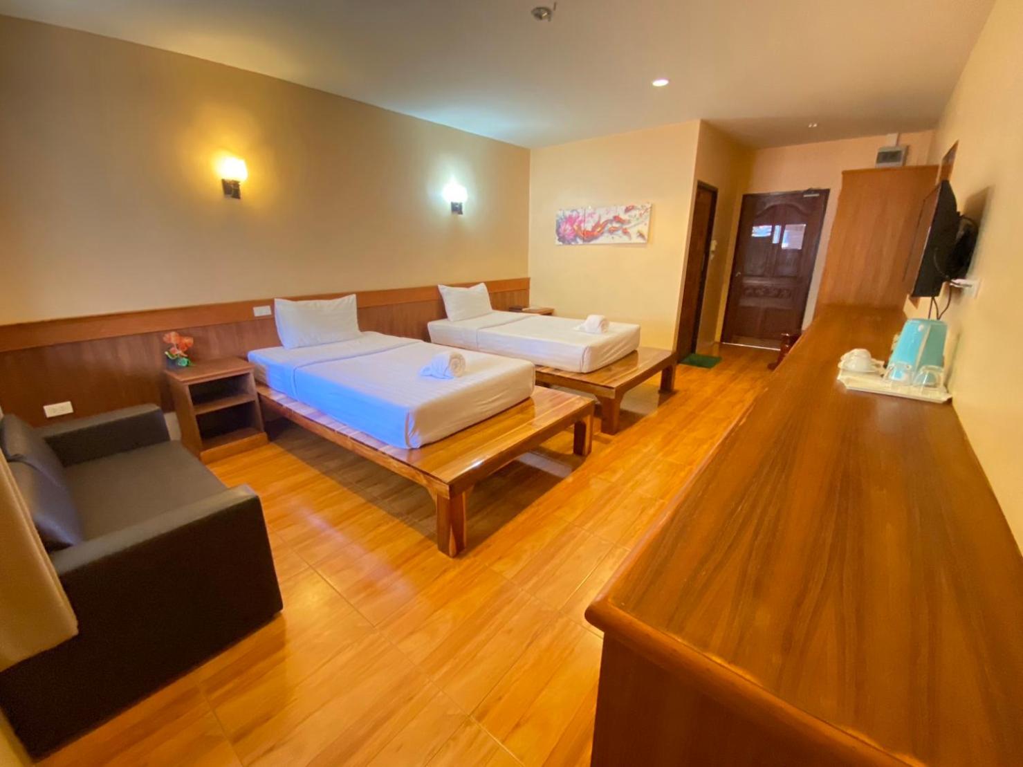 Premium Twin Room