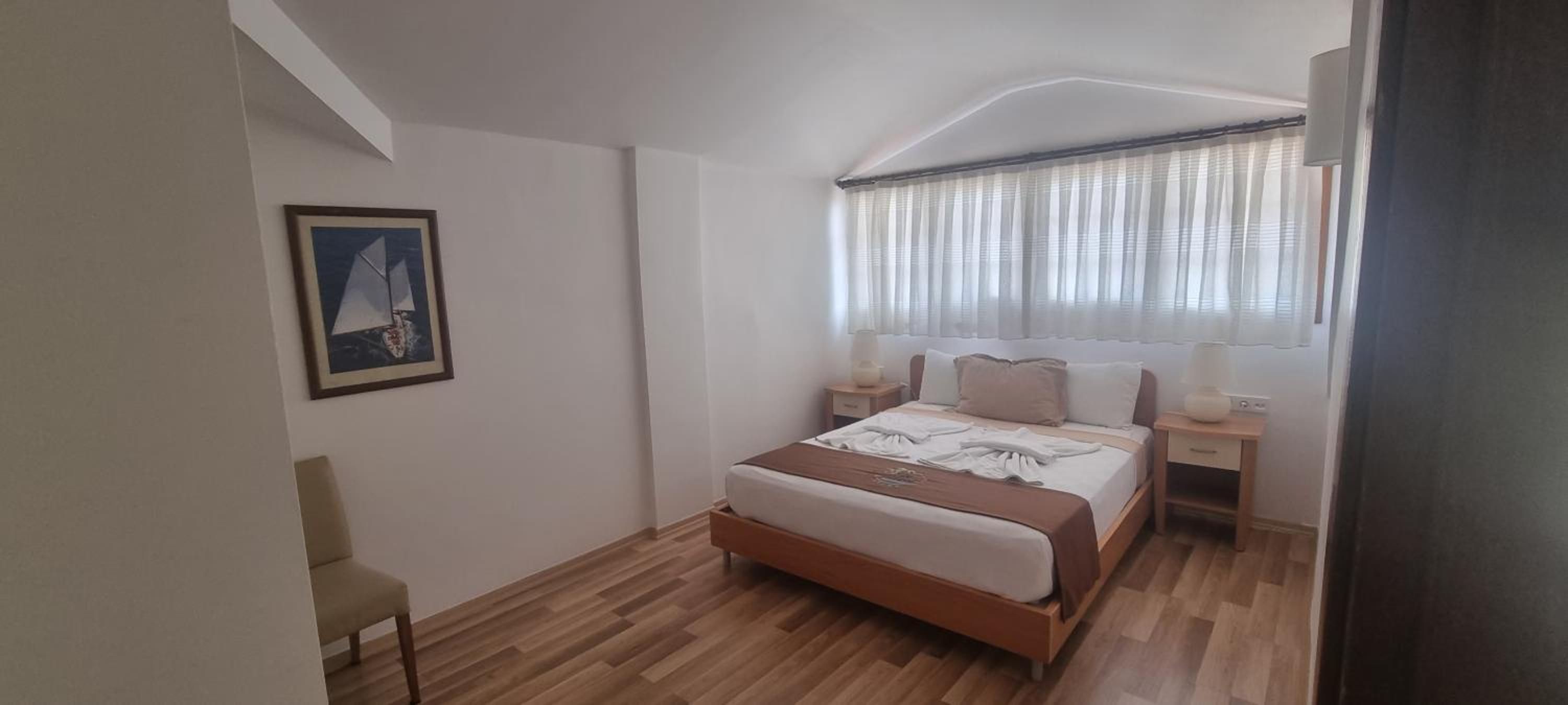 Deluxe Quadruple Room - Photo 3