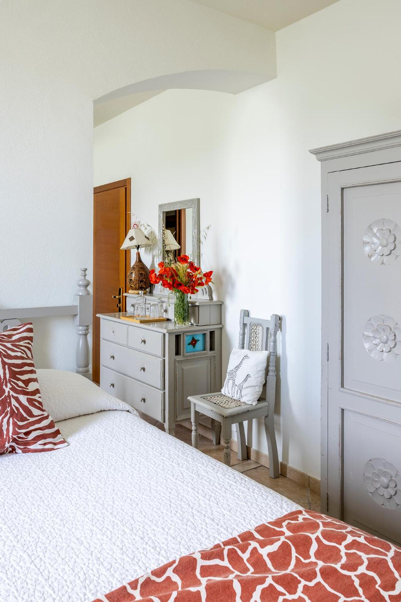 Family Room (4 Adults) - Photo 7