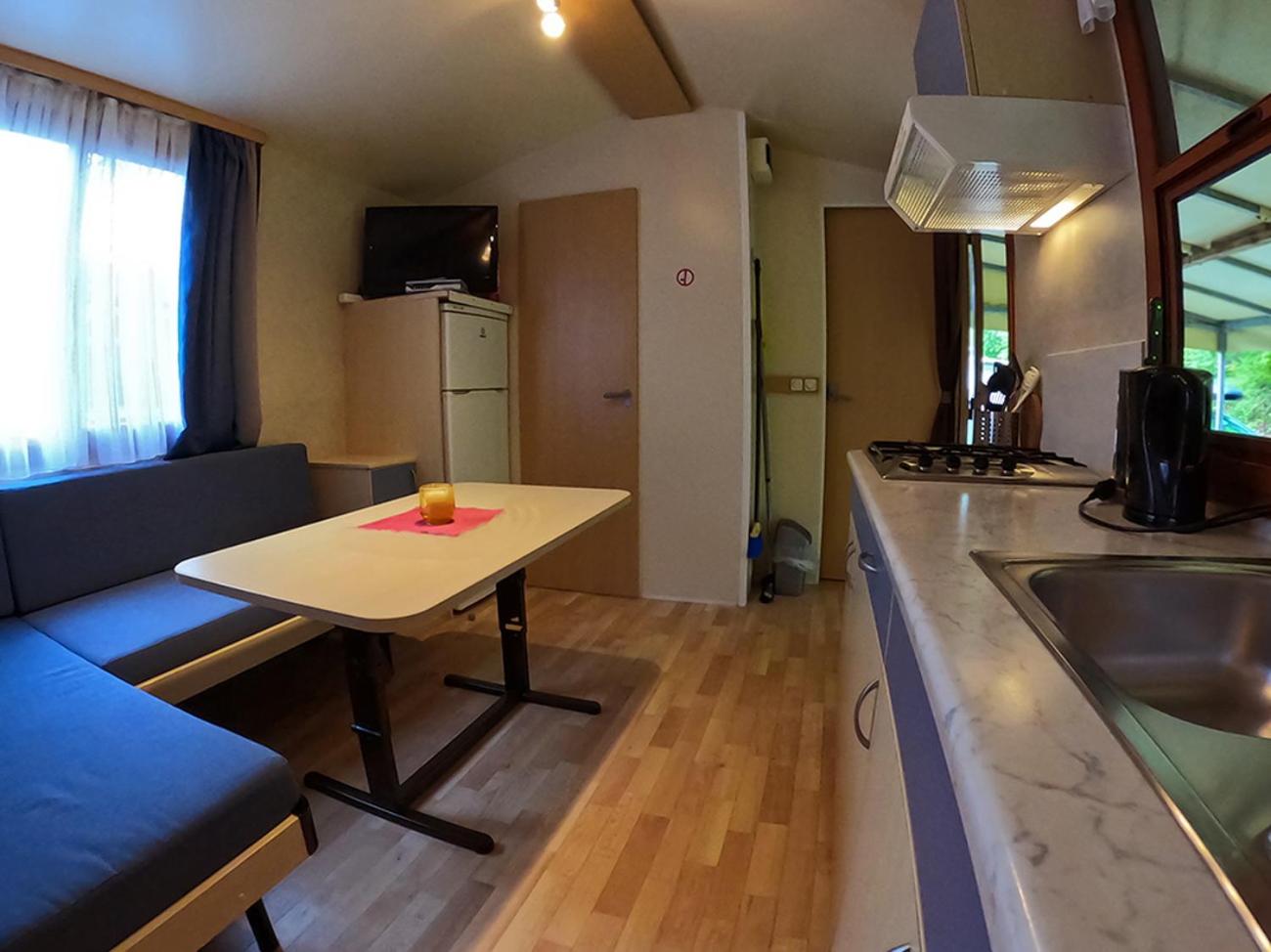 Mobile Home With Shower photo 1
