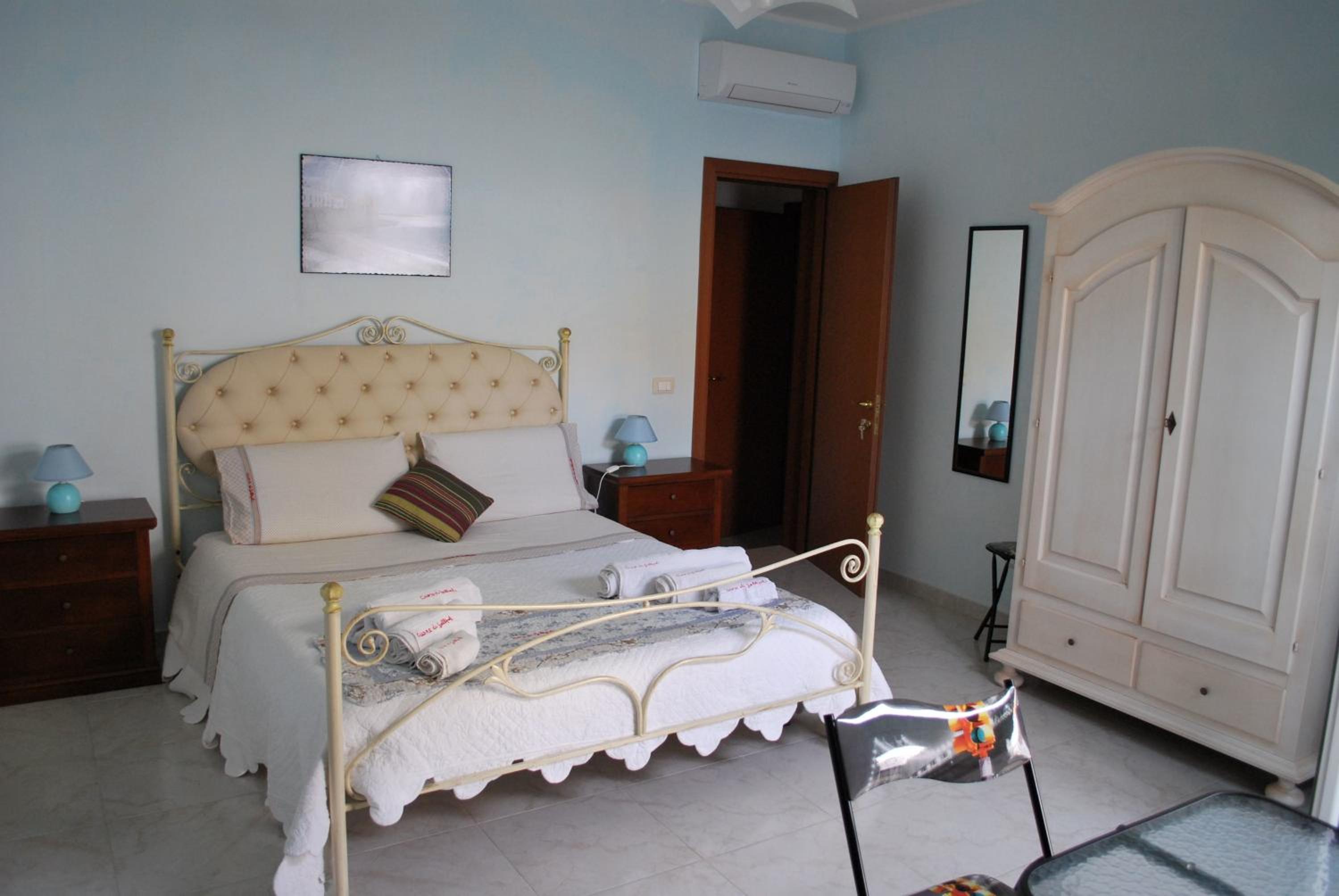 Two Connecting Double Rooms
