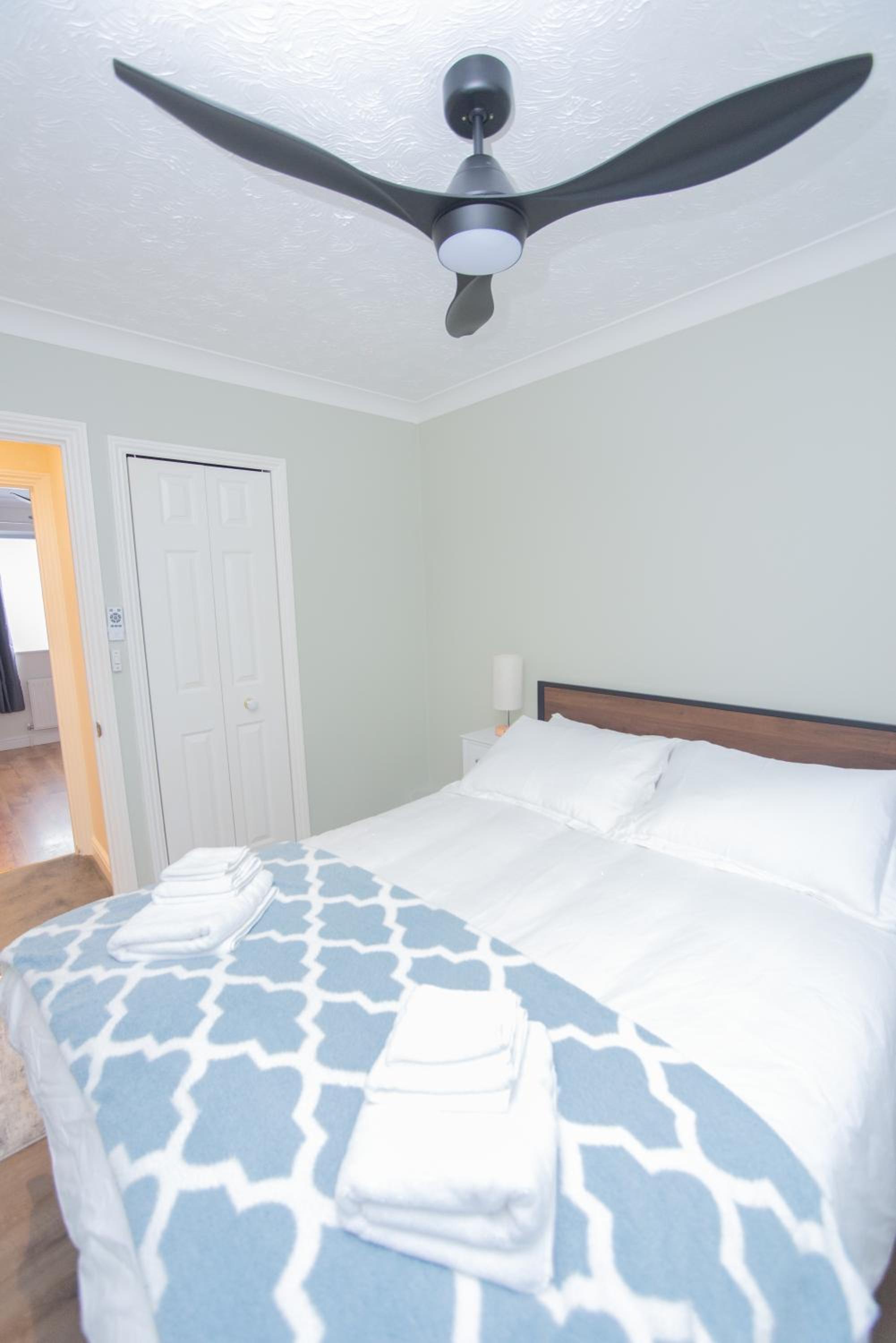 Four-Bedroom House photo 1