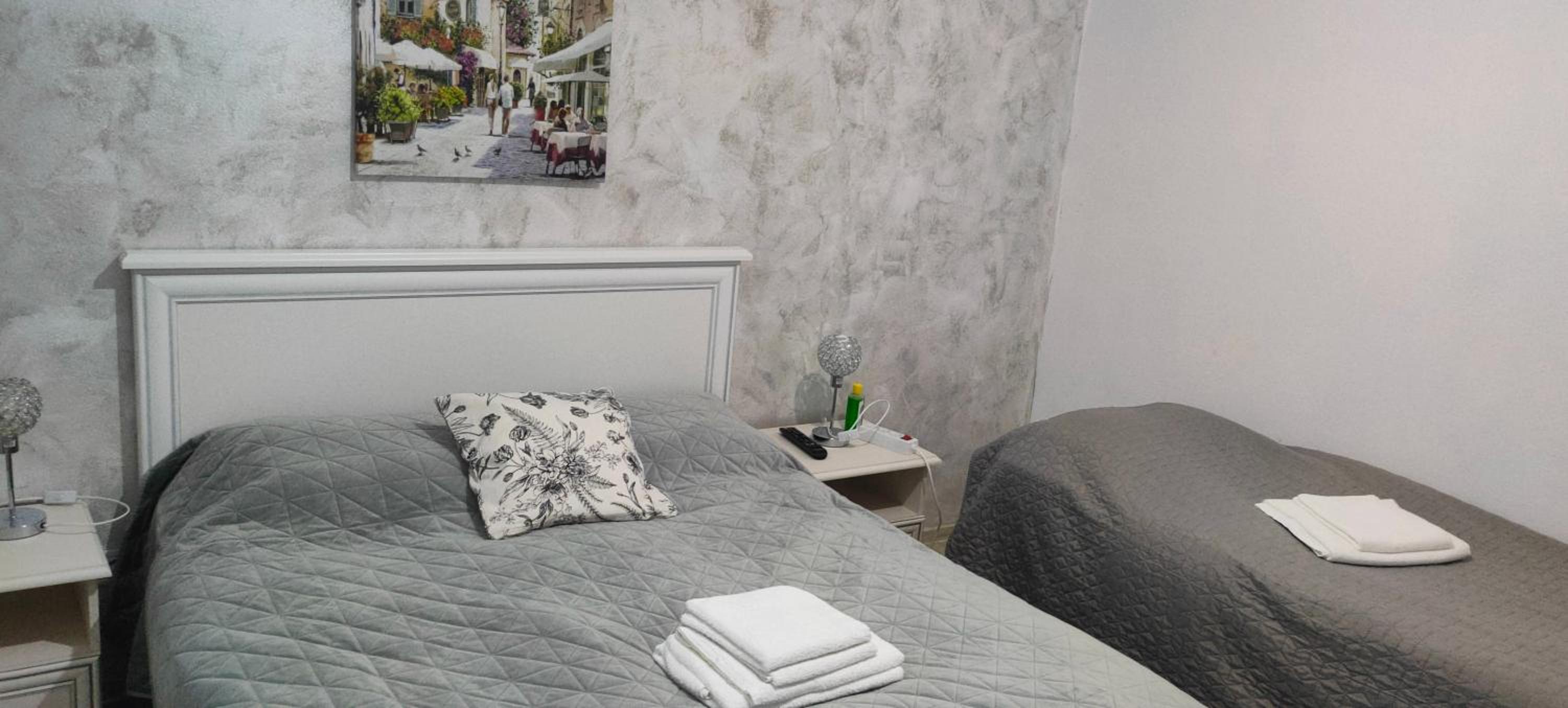Triple Room with Private Bathroom - Photo 15