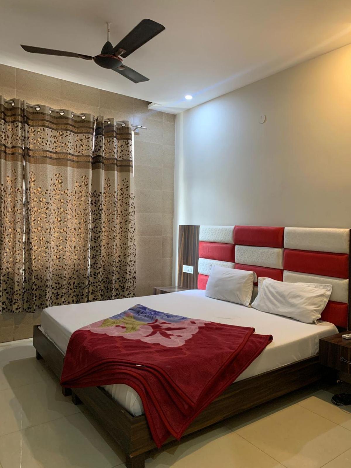 Deluxe Double Room photo 2