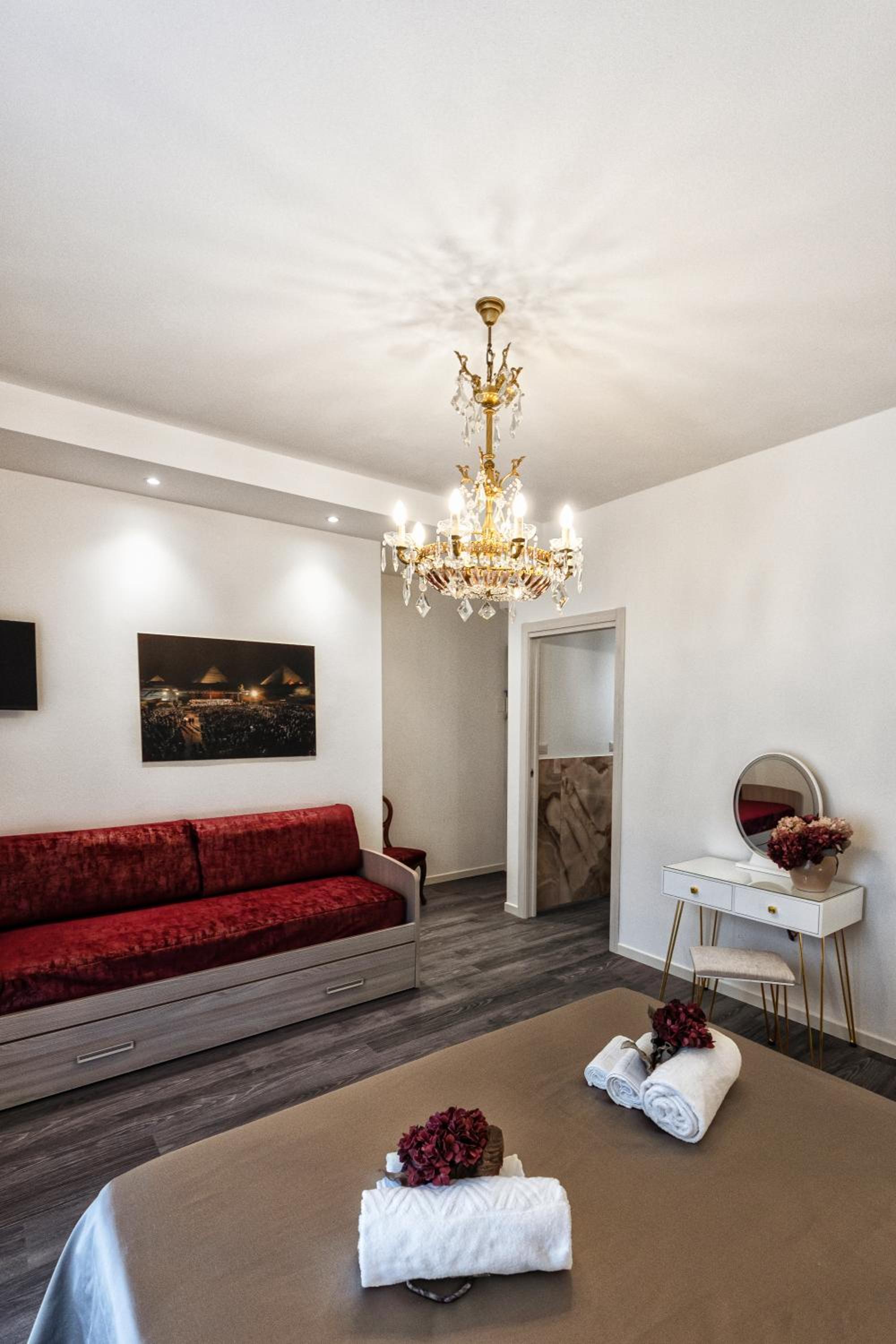Family Suite with Balcony photo 2