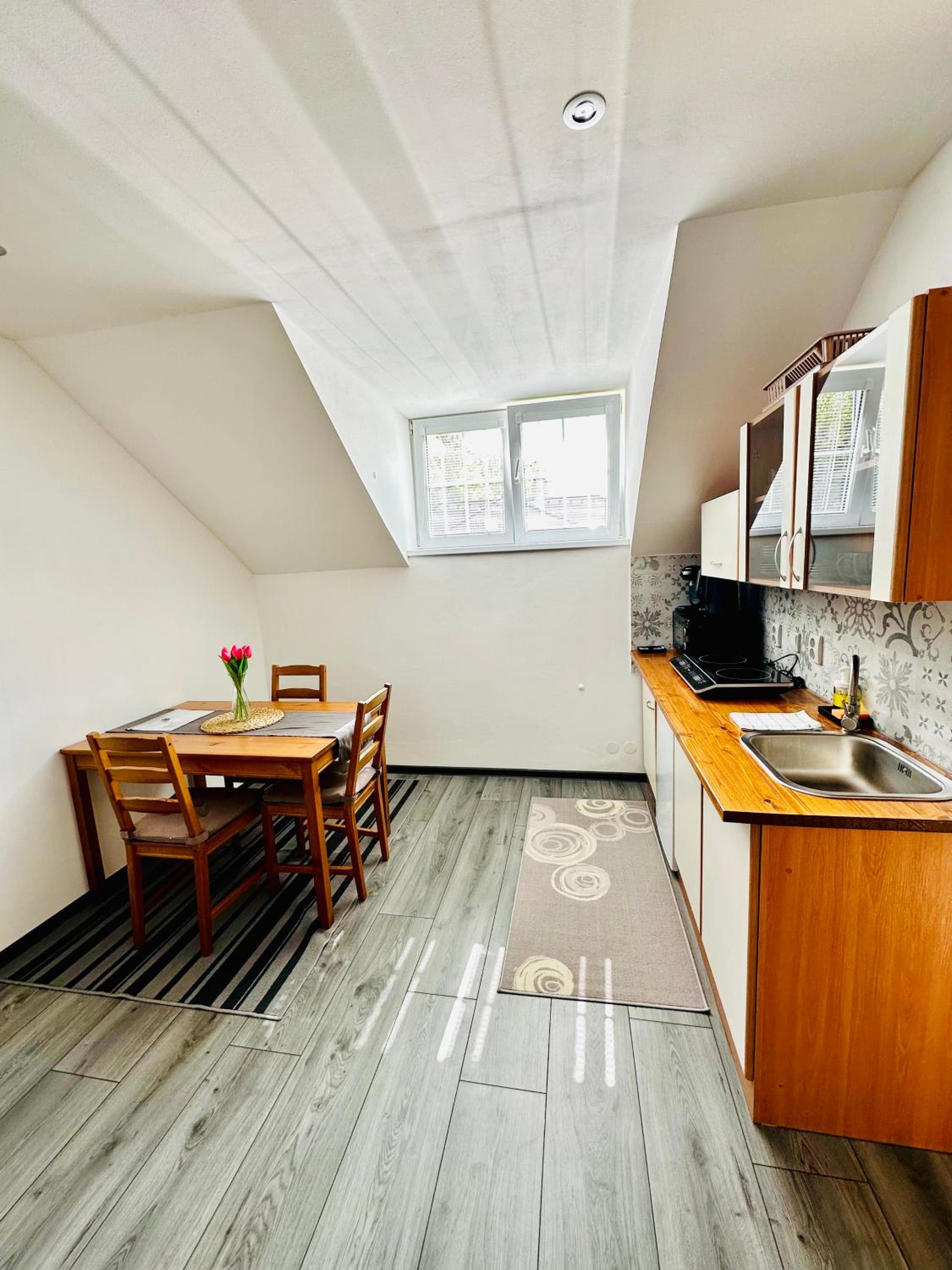 Family Room with Balcony photo 2