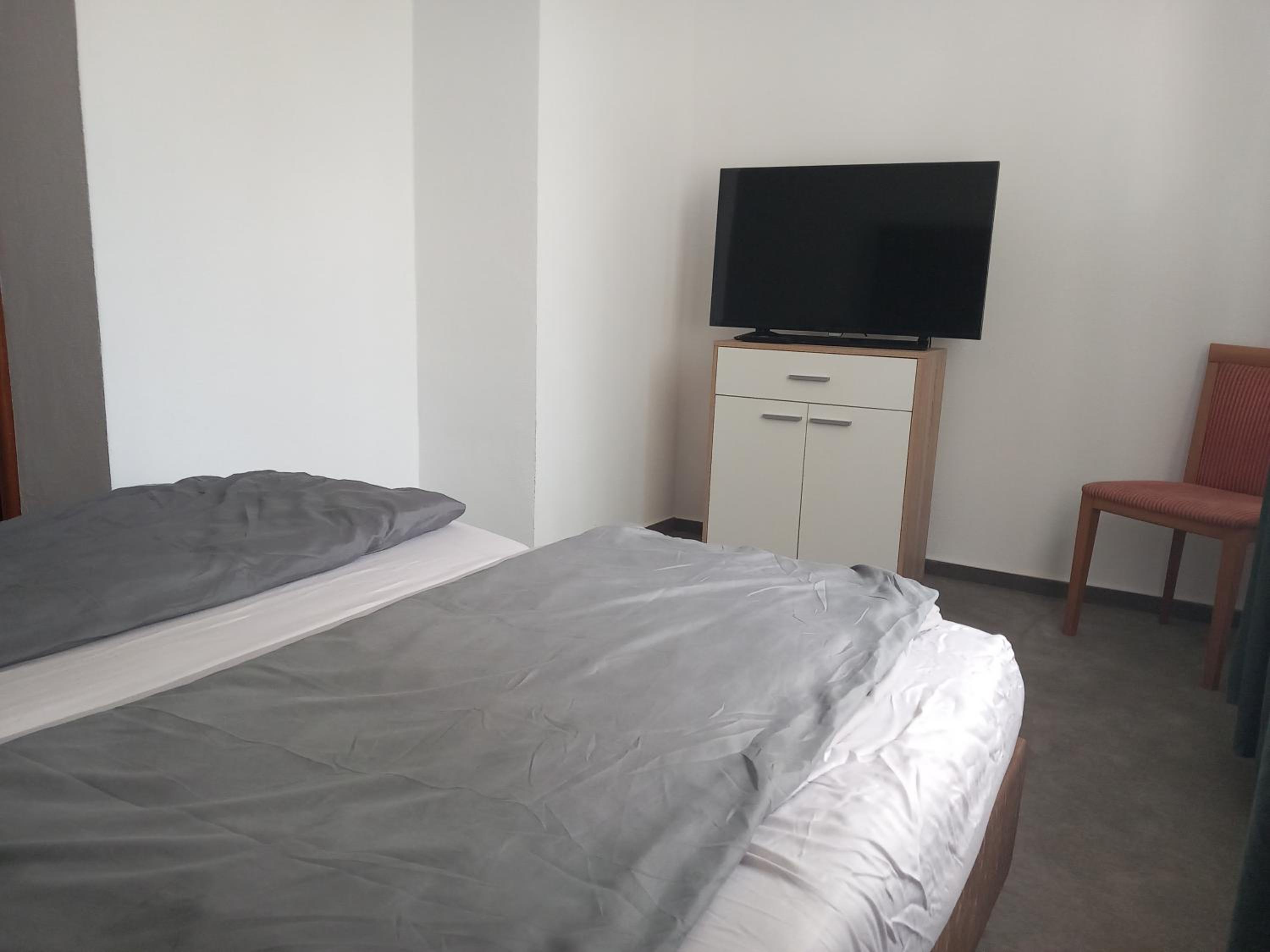 Double Room with Private Bathroom photo 3
