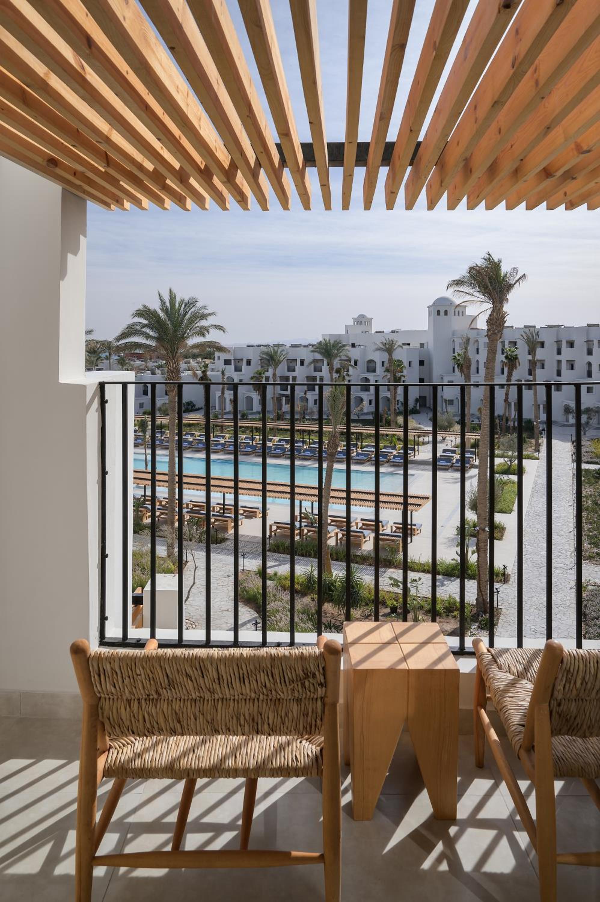 Penthouse Suite - Pool View - Photo 2