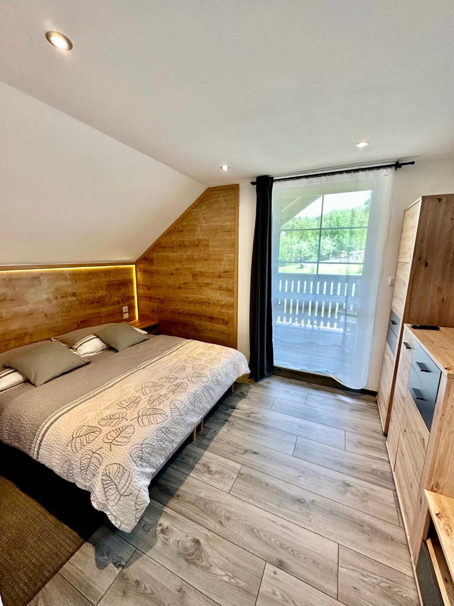 Triple Room with Private Bathroom photo 1