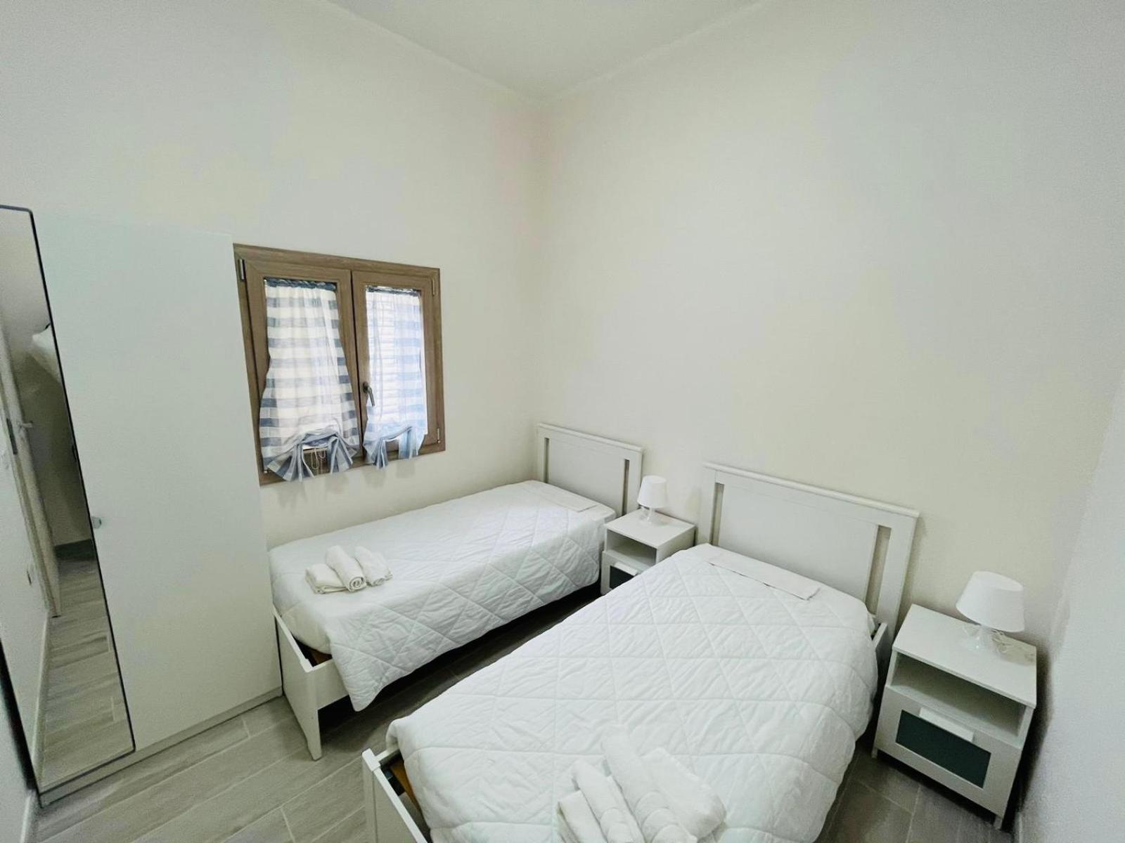 Family Room with Garden View photo 3