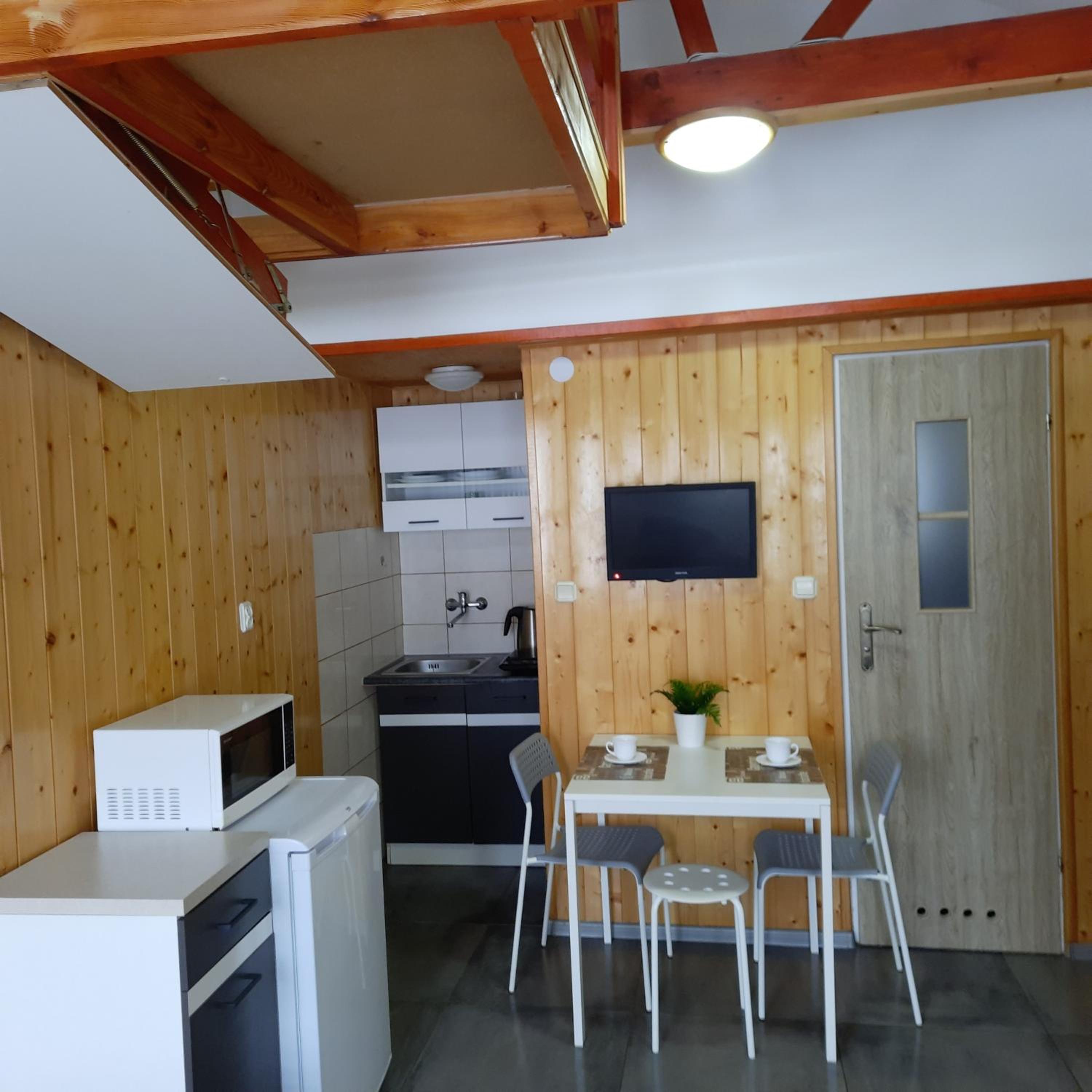 Comfort Triple Room with Shower photo 1