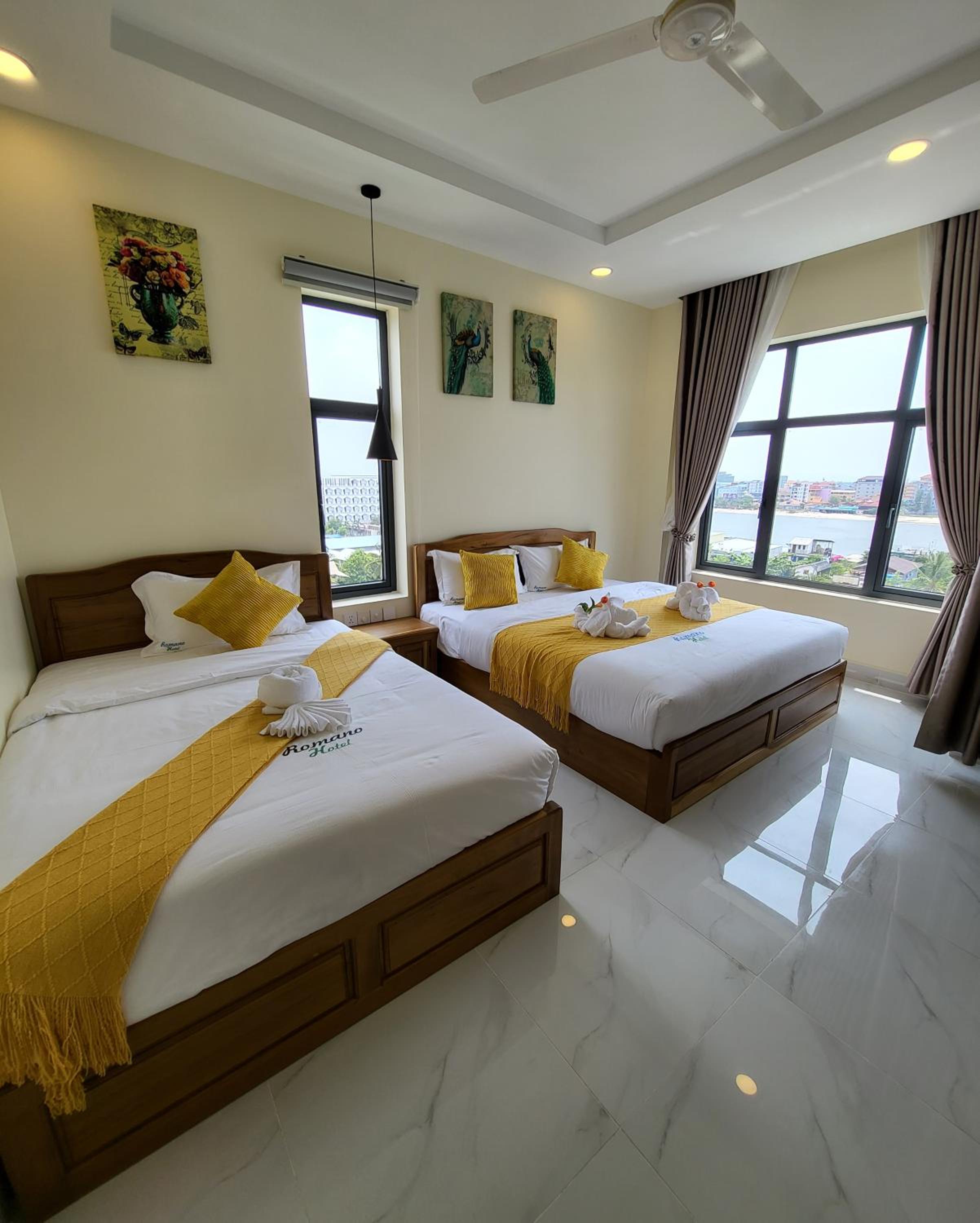 Standard Twin Room - Photo 8