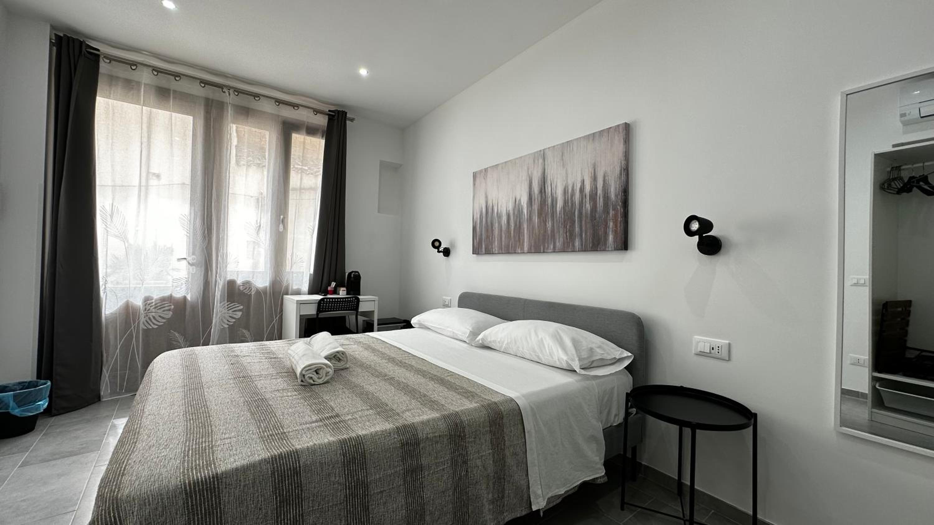 Double Room with Private Bathroom photo 1