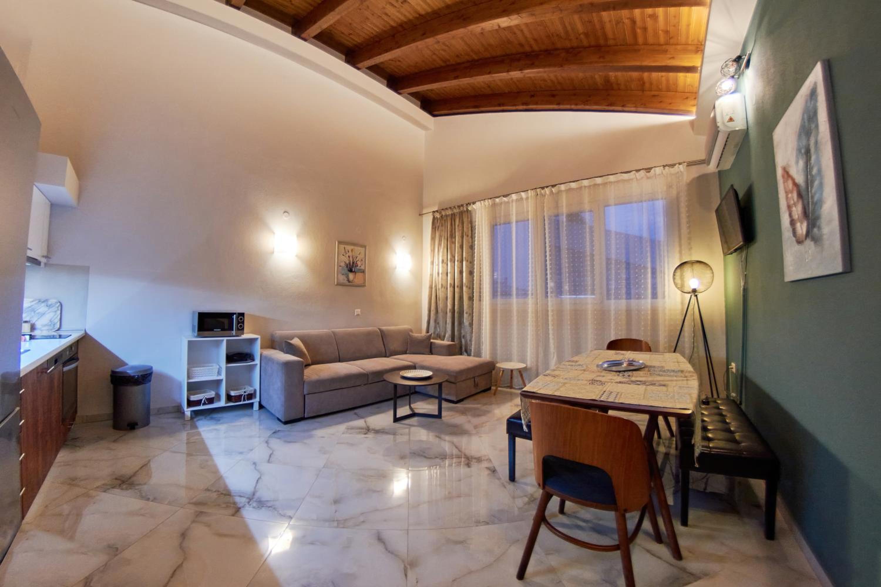 Three-Bedroom House photo 2