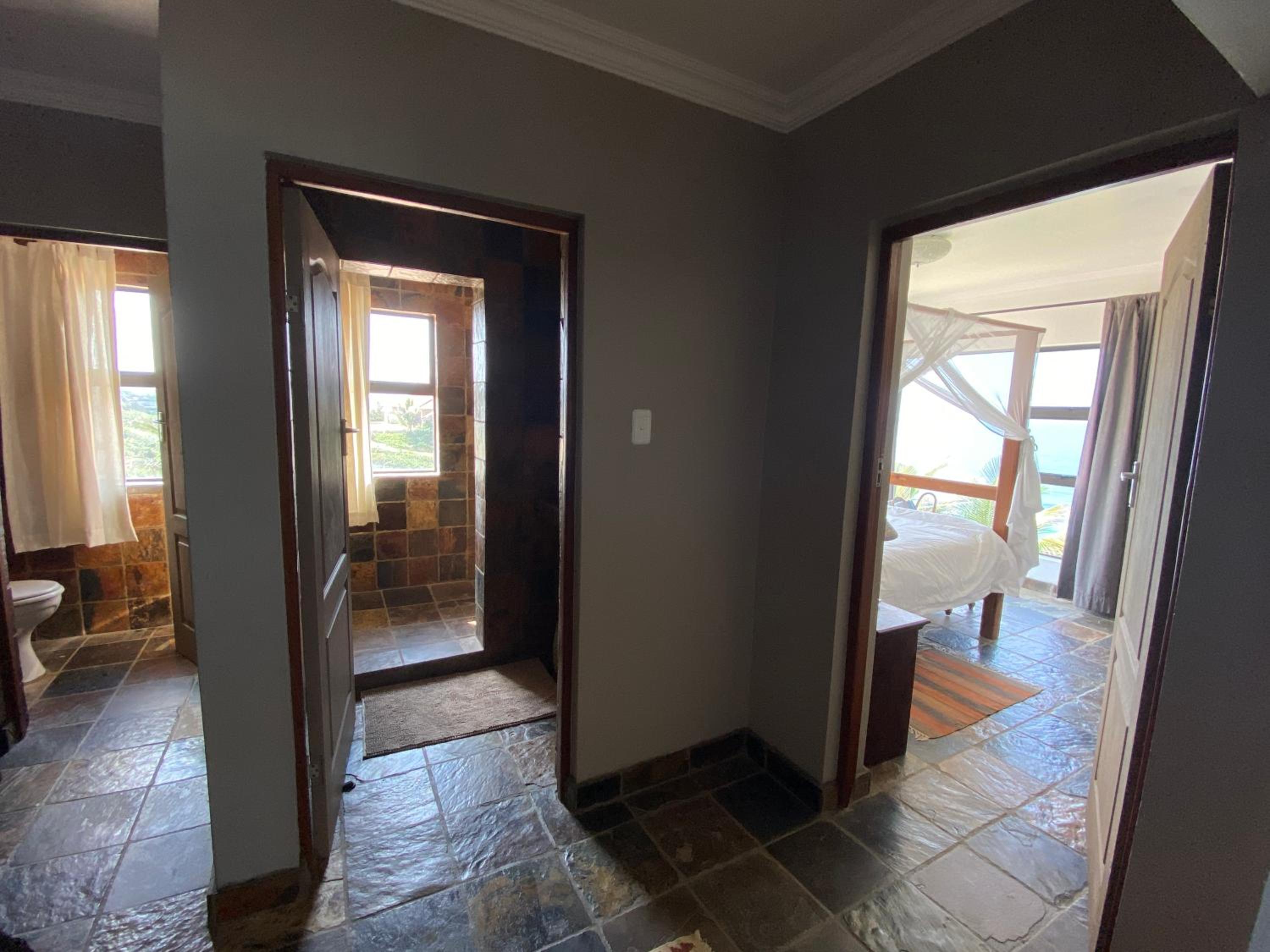 Villa With Sea View photo 3