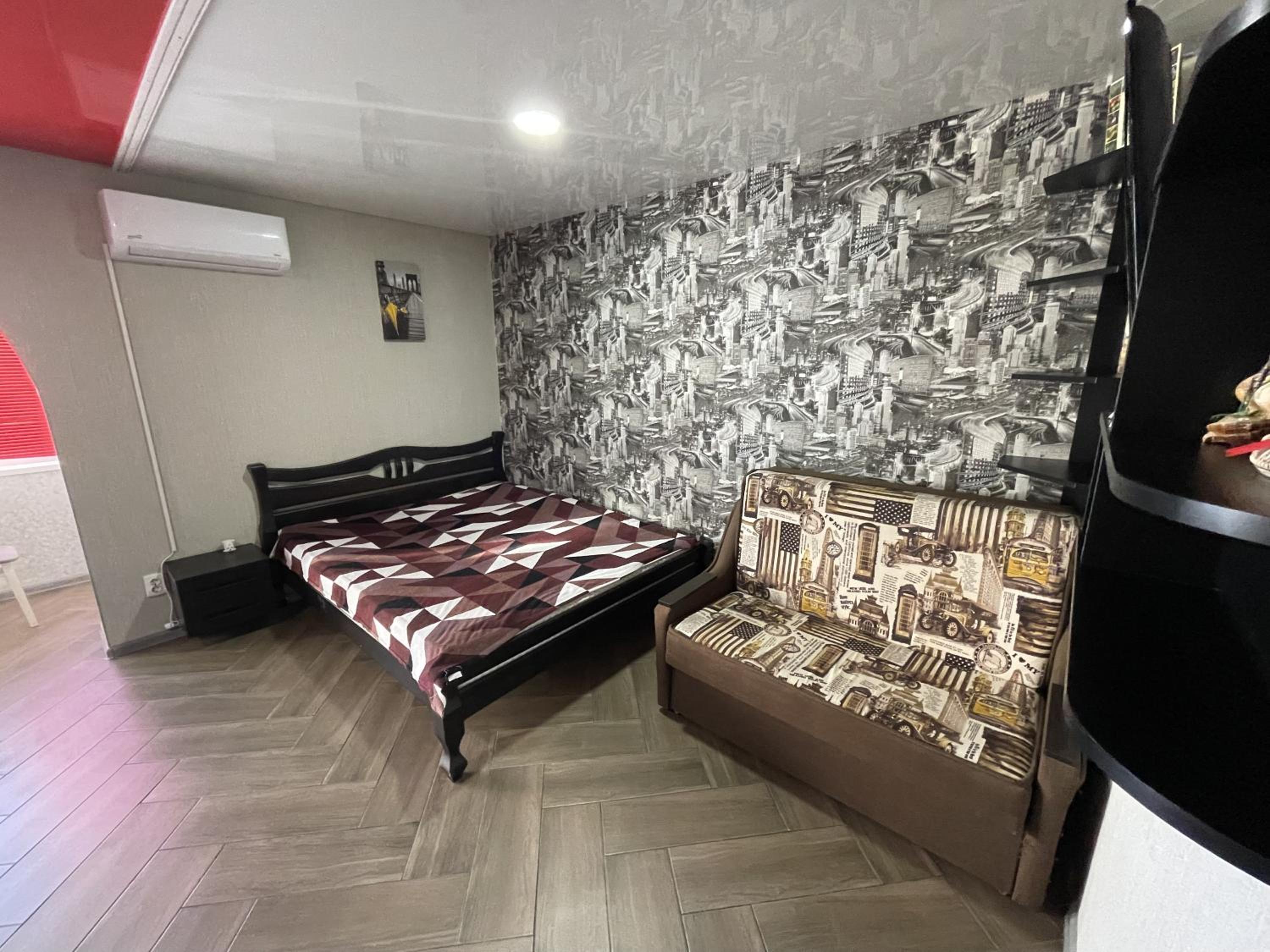 Studio Apartment photo 1
