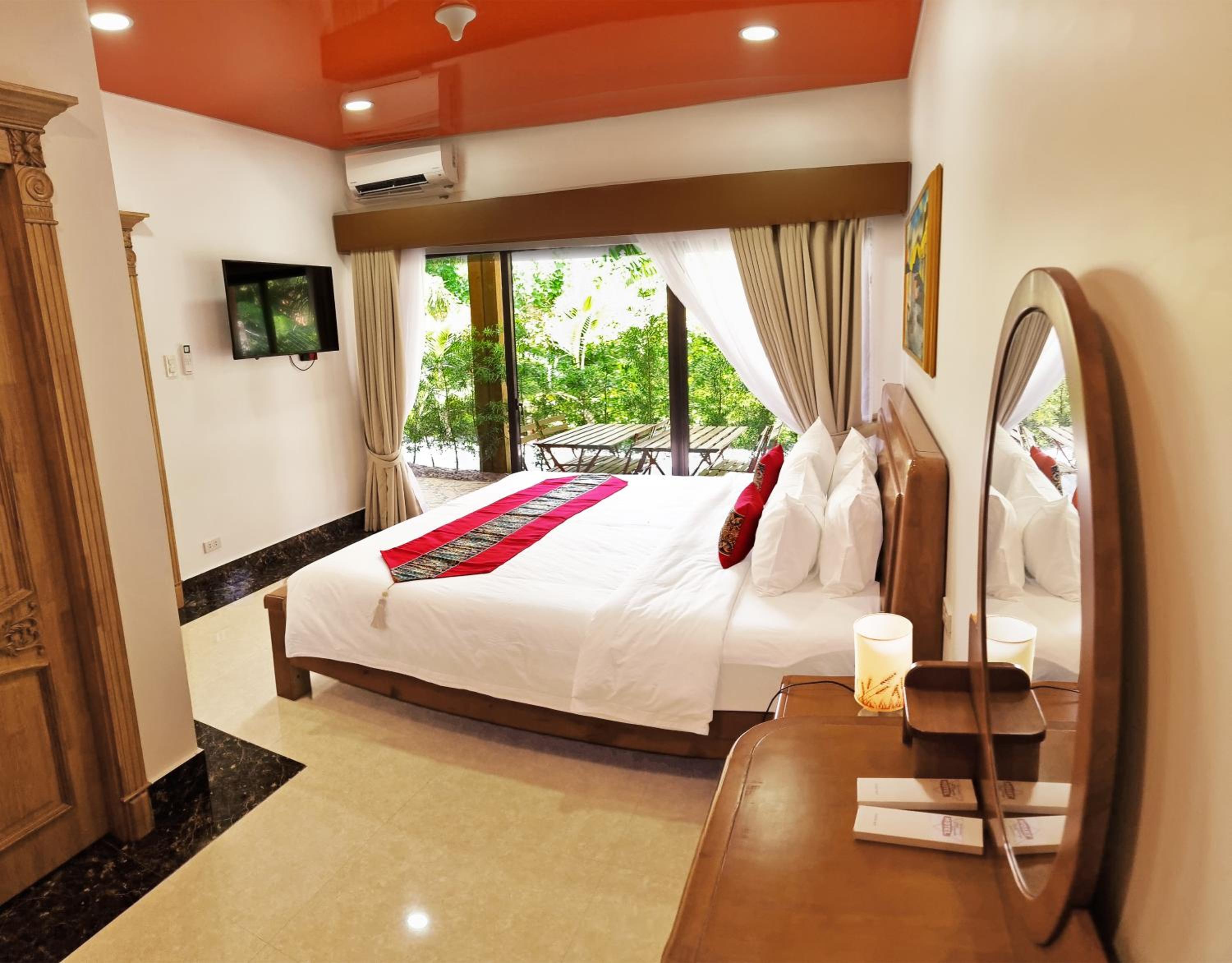 Suite with Terrace photo 1
