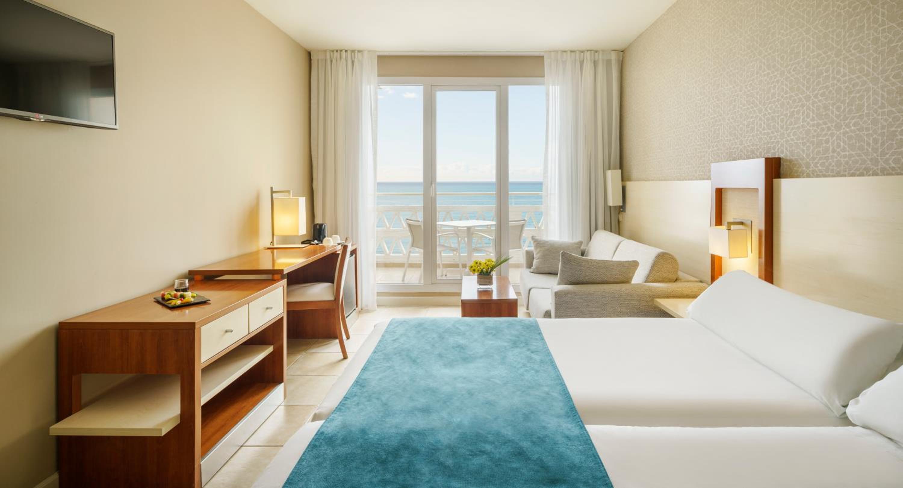 Superior Double or Twin Room - Photo 5