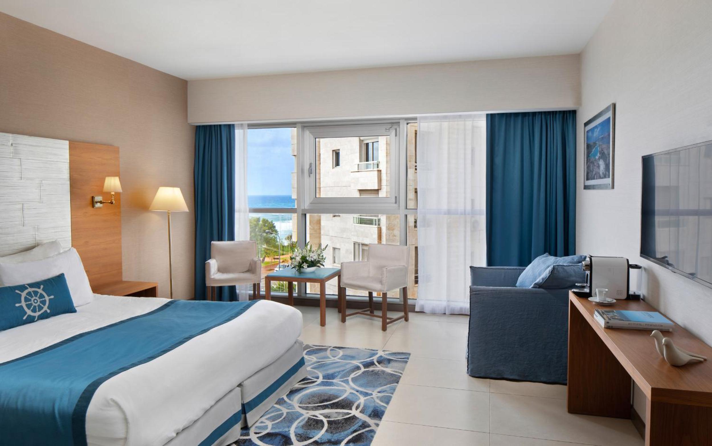 Superior Double or Twin Room with Sea Side View