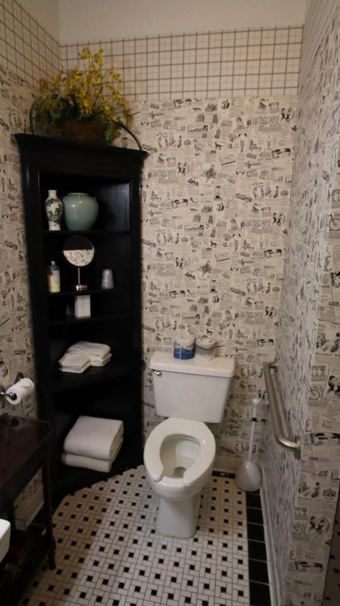 King Room - Disability Access photo 2