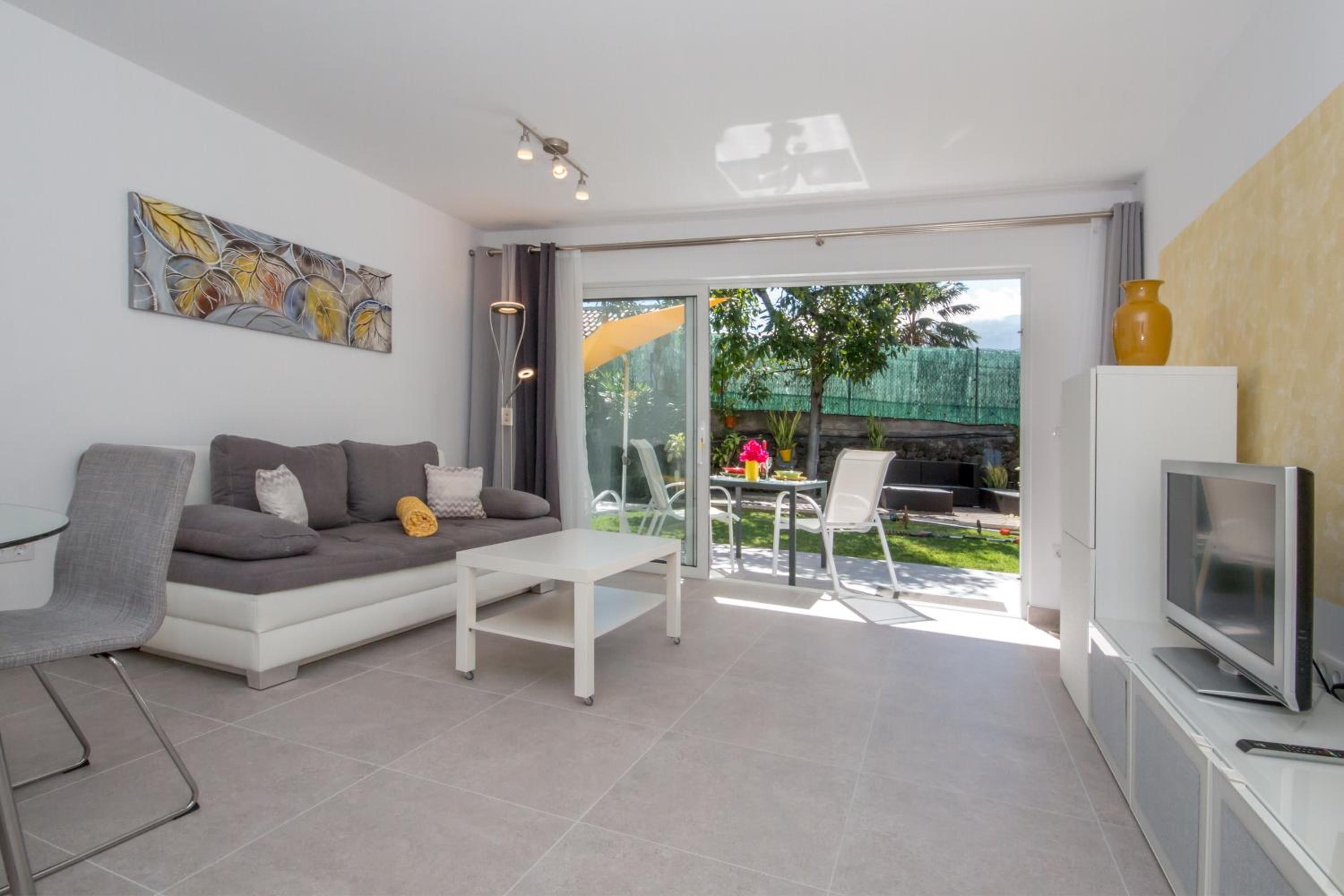 Apartamento con vista al jardín