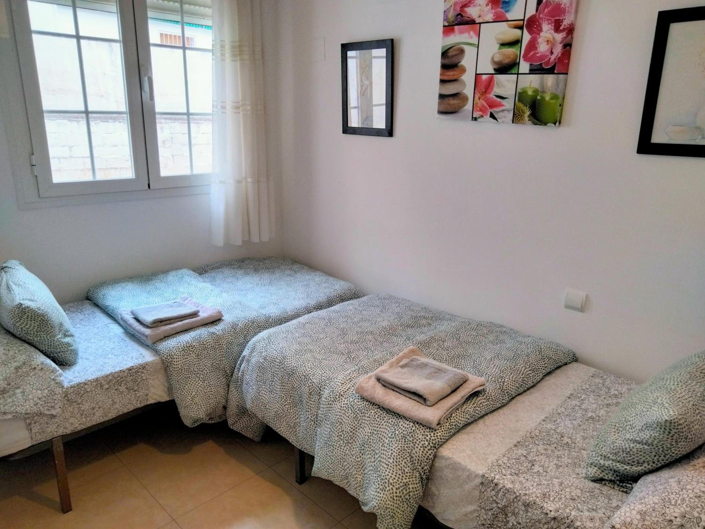 Three-Bedroom Apartment photo 2