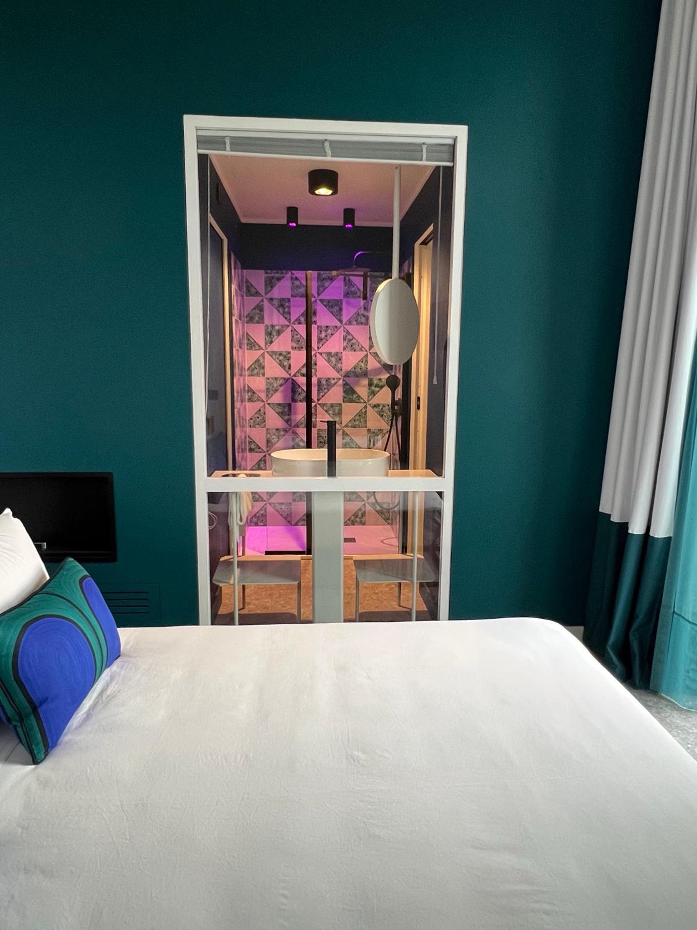 One-Bedroom Apartment with Spa Bath