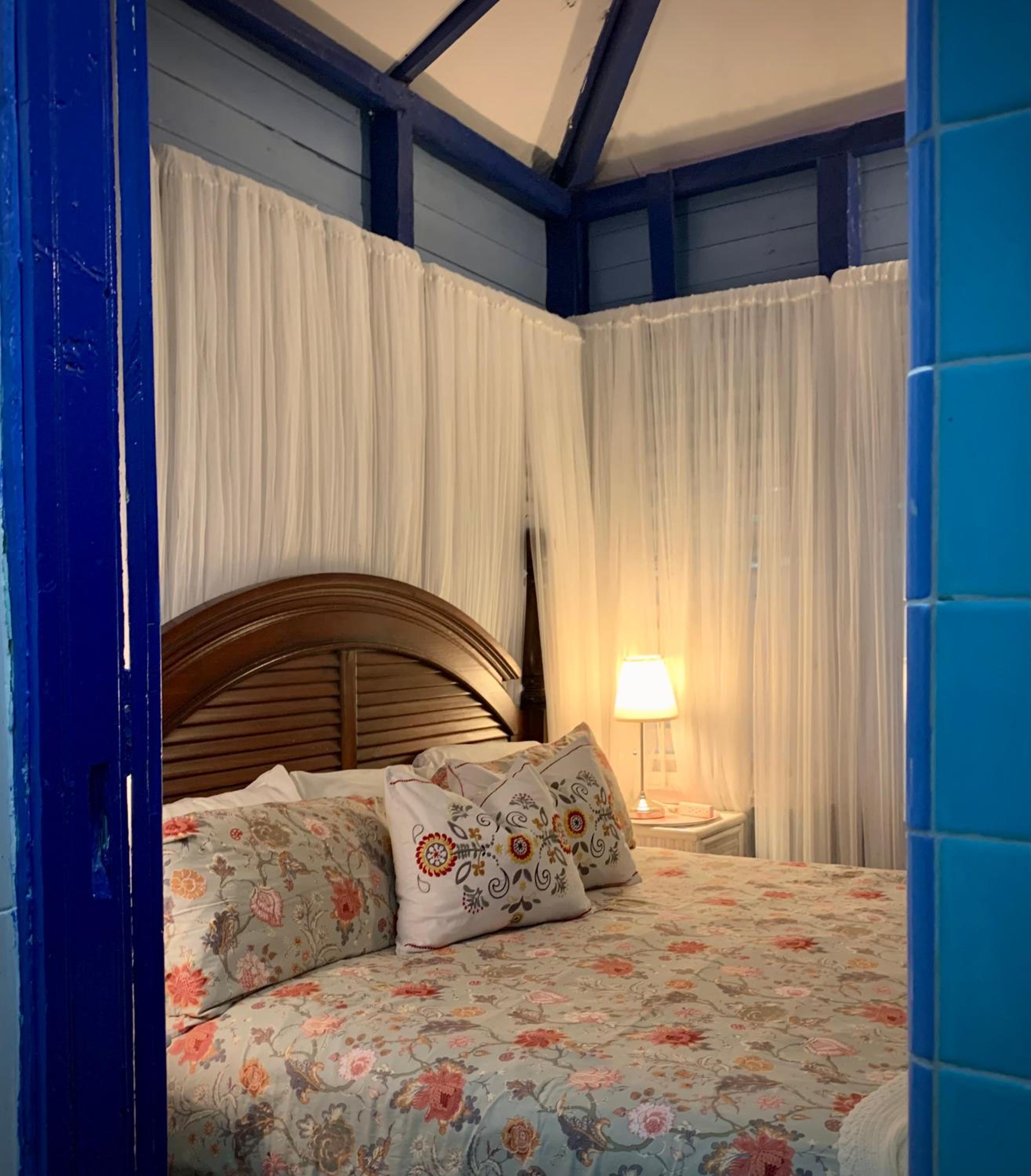 Deluxe King Room photo 3