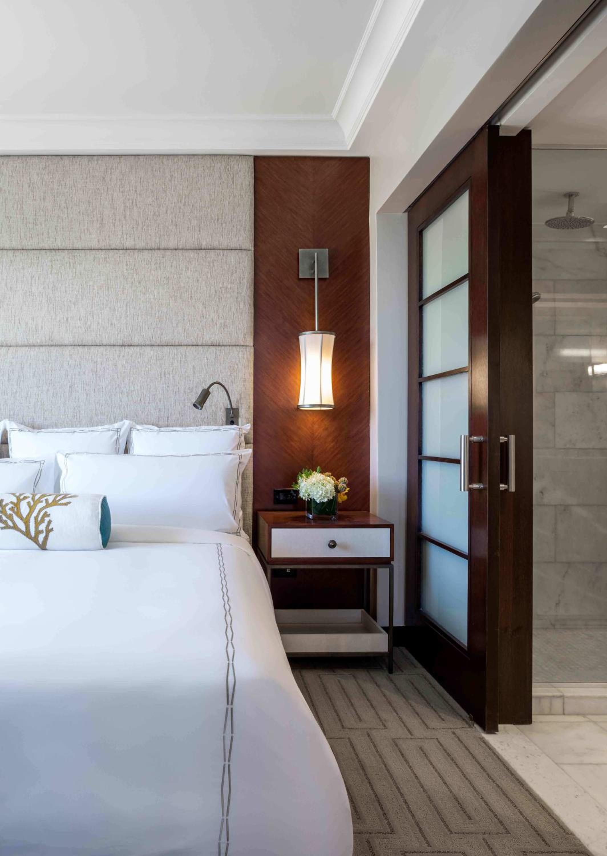 King Suite With City View