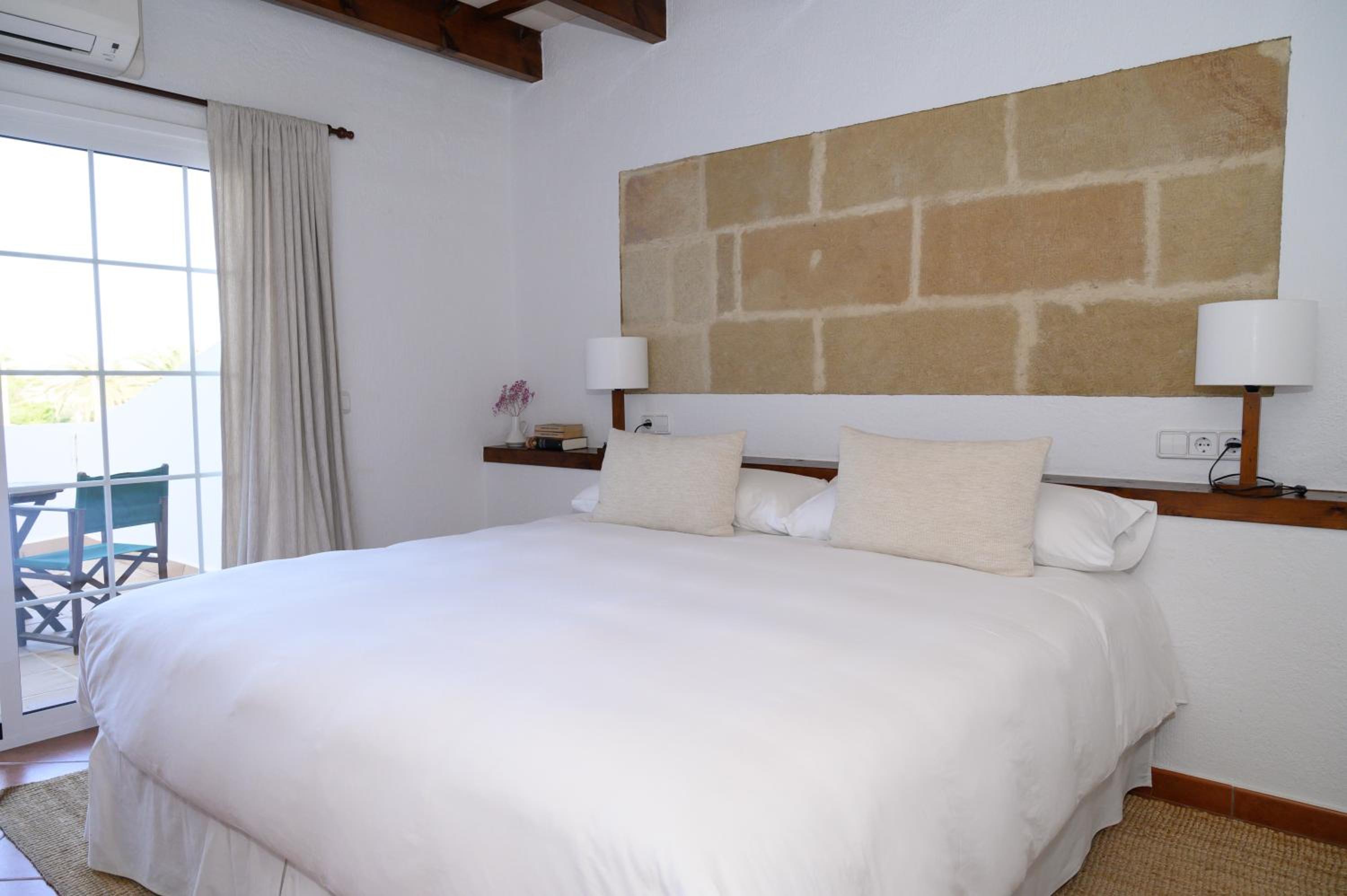 Habitación triple con terraza