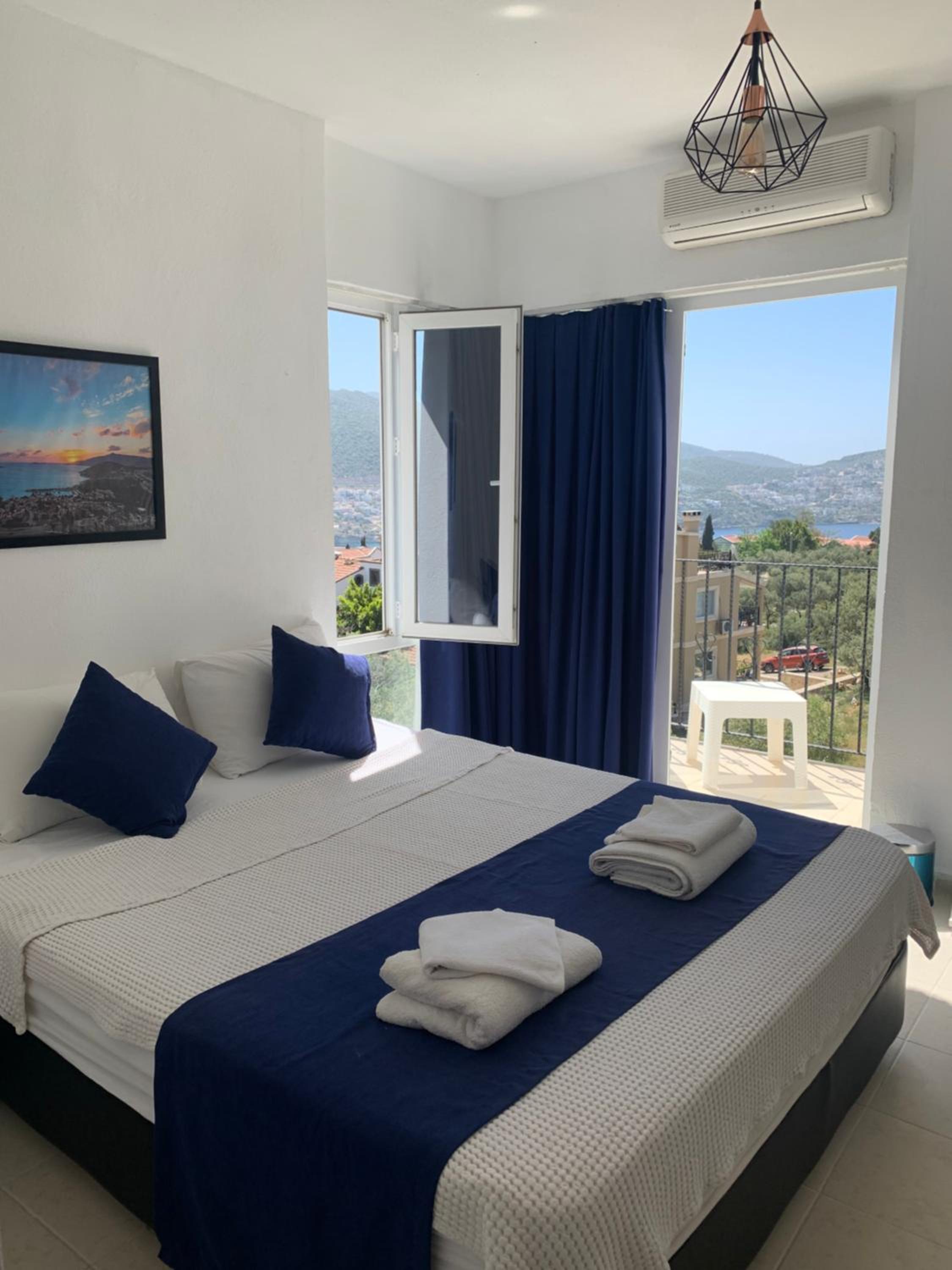 Double Room with Balcony photo 3
