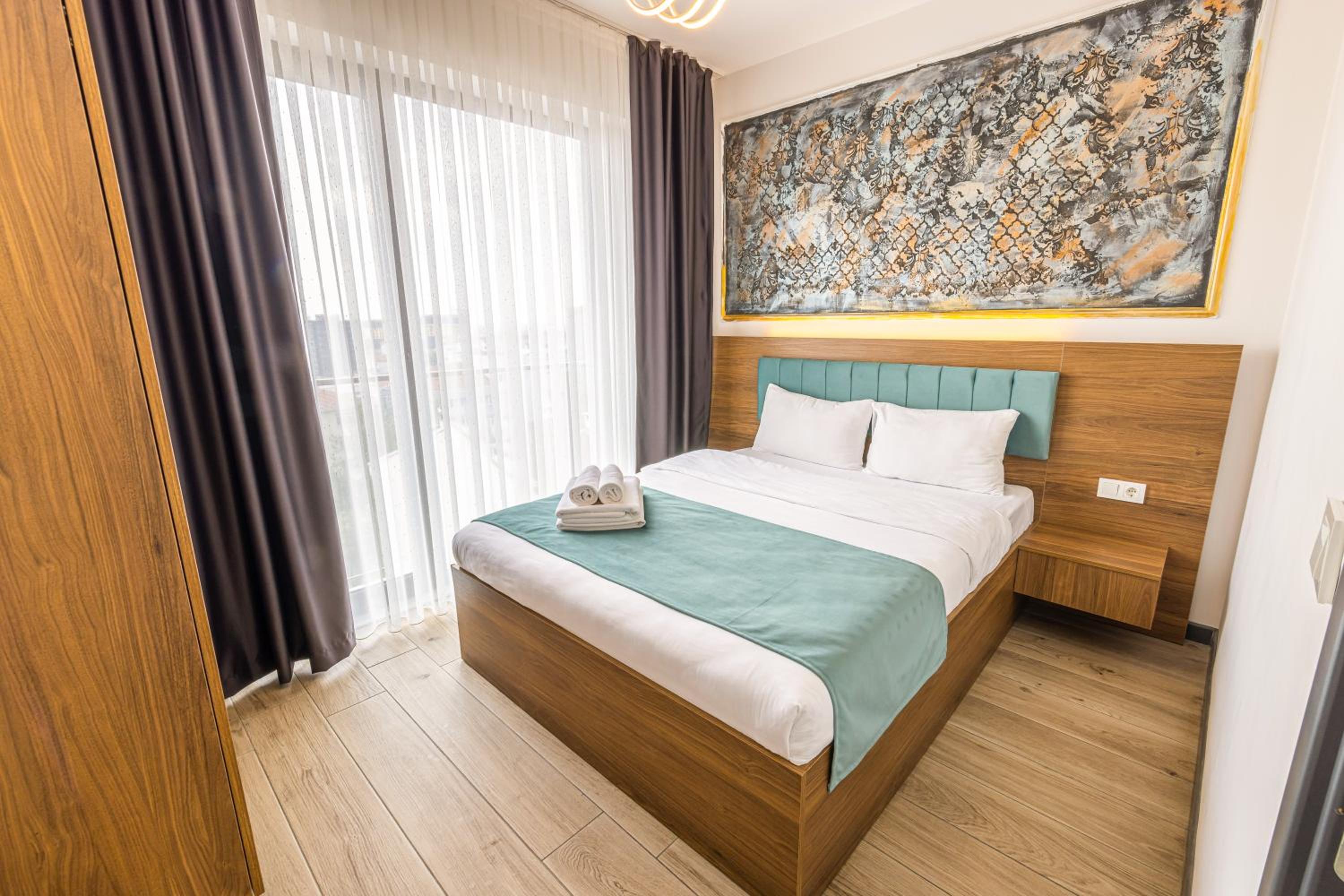 Deluxe Room - Photo 3