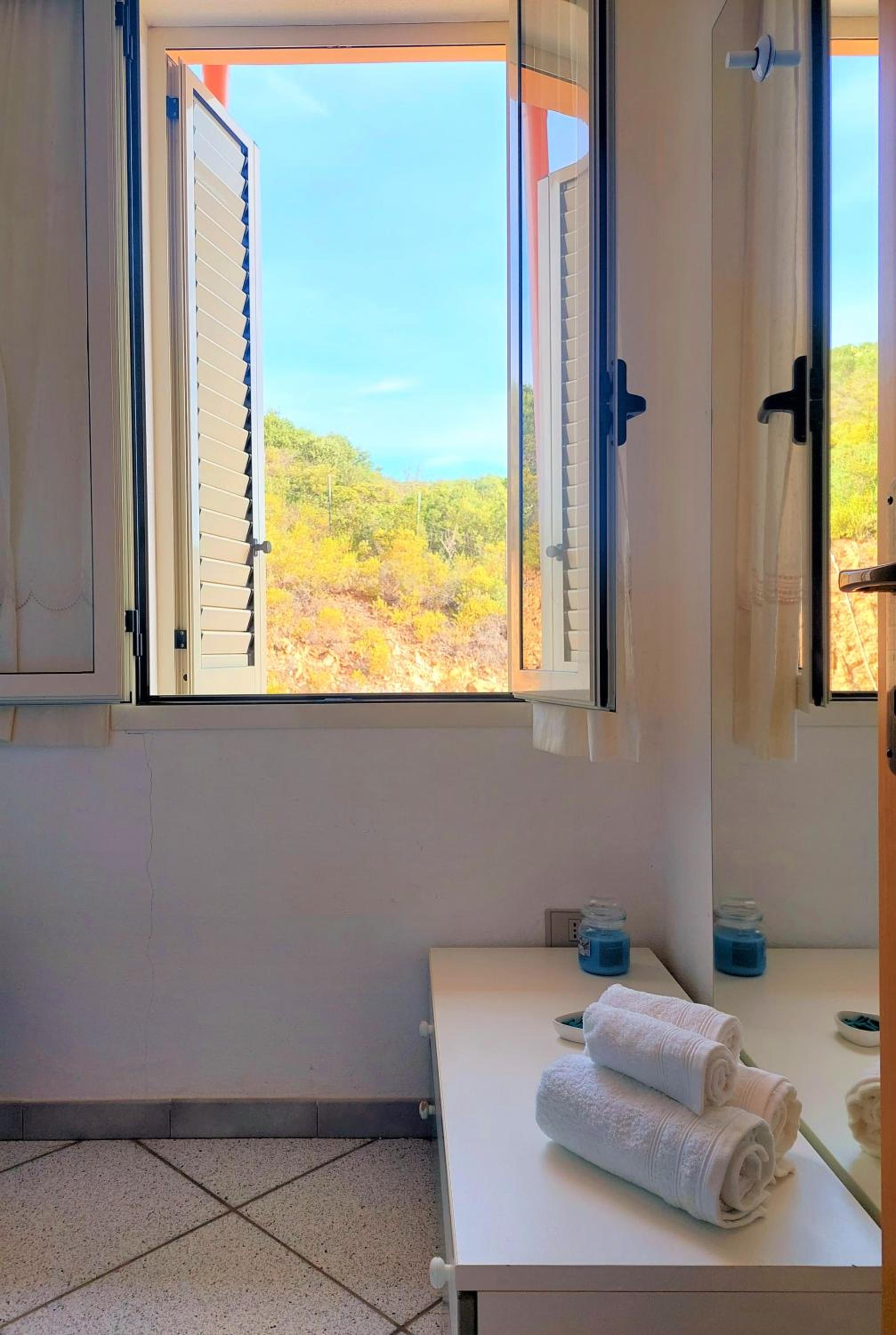 One-Bedroom House photo 2