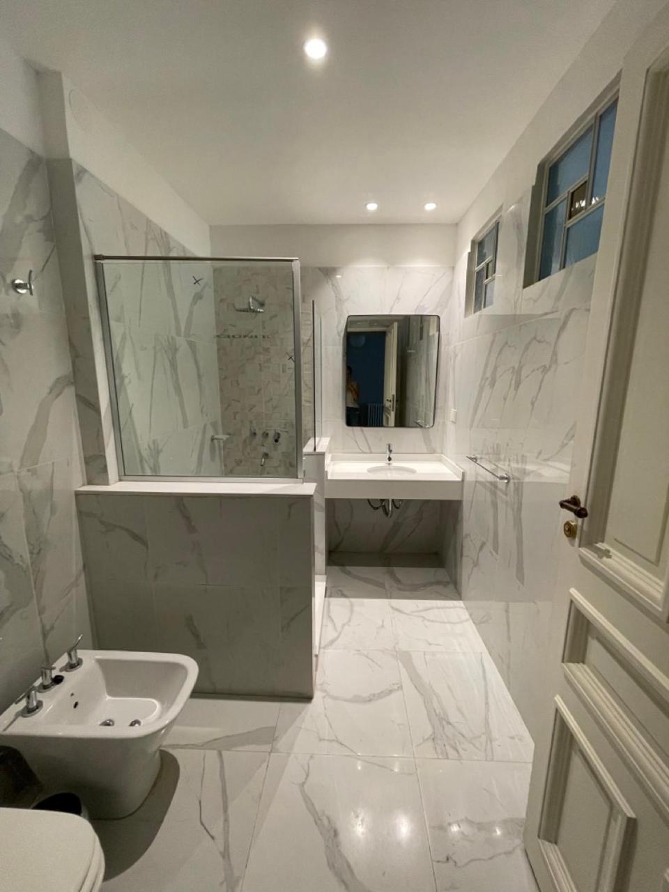 Double or Twin Room with Private Bathroom photo 3