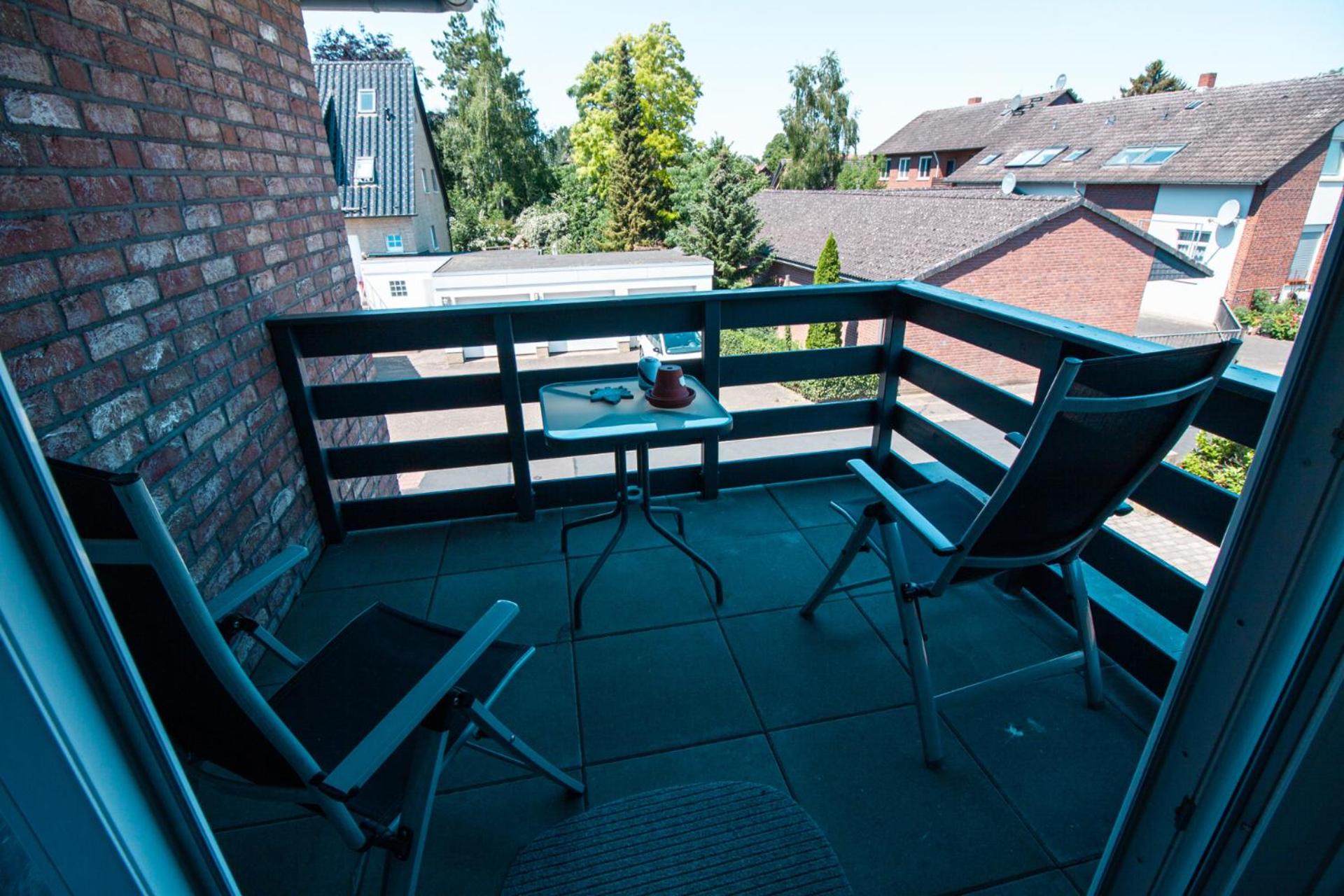 Apartment with Balcony photo 2