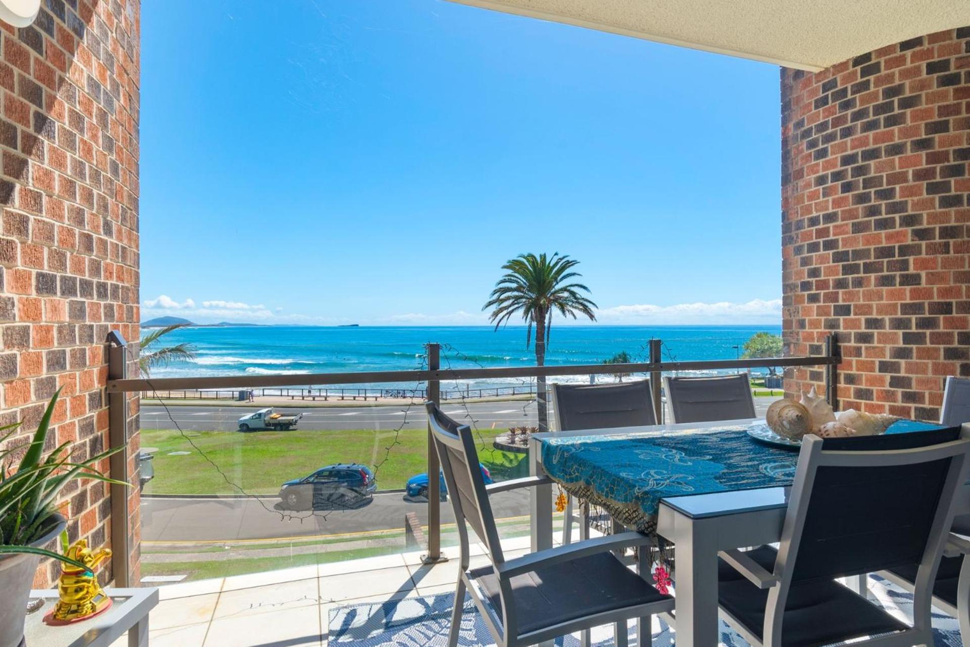 Apartment with Sea View photo 3