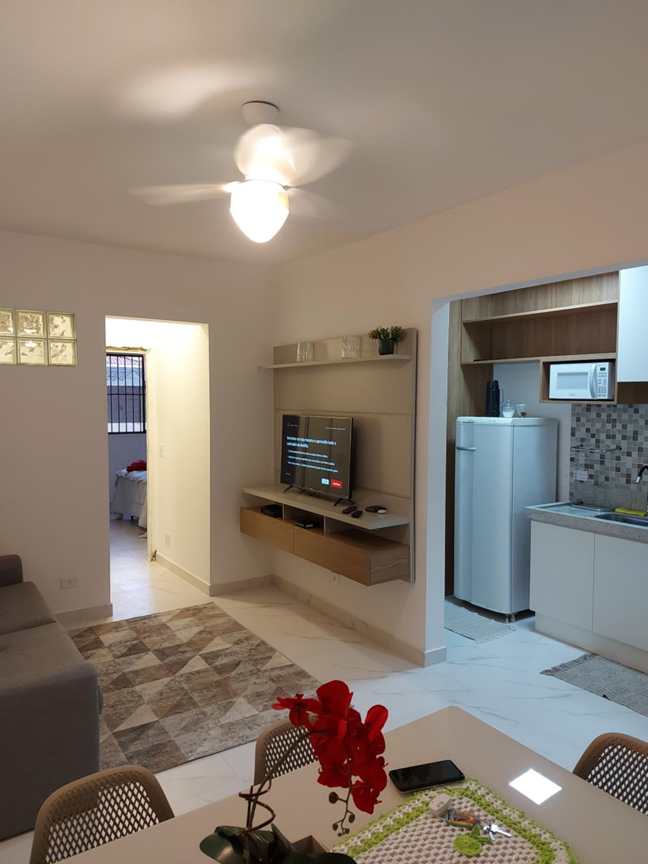 Apartment photo 1