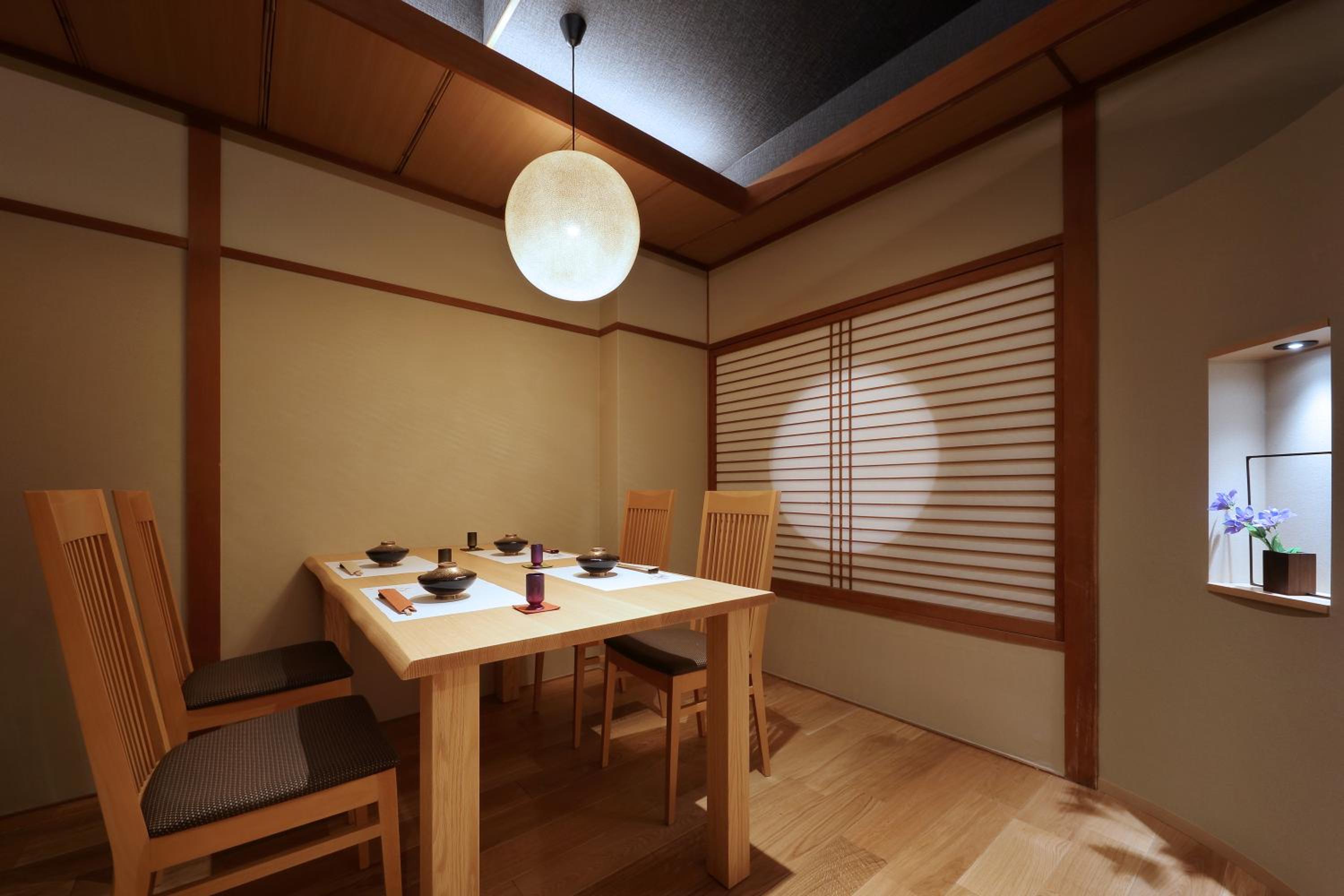 Quadruple Room with Mountain View photo 3