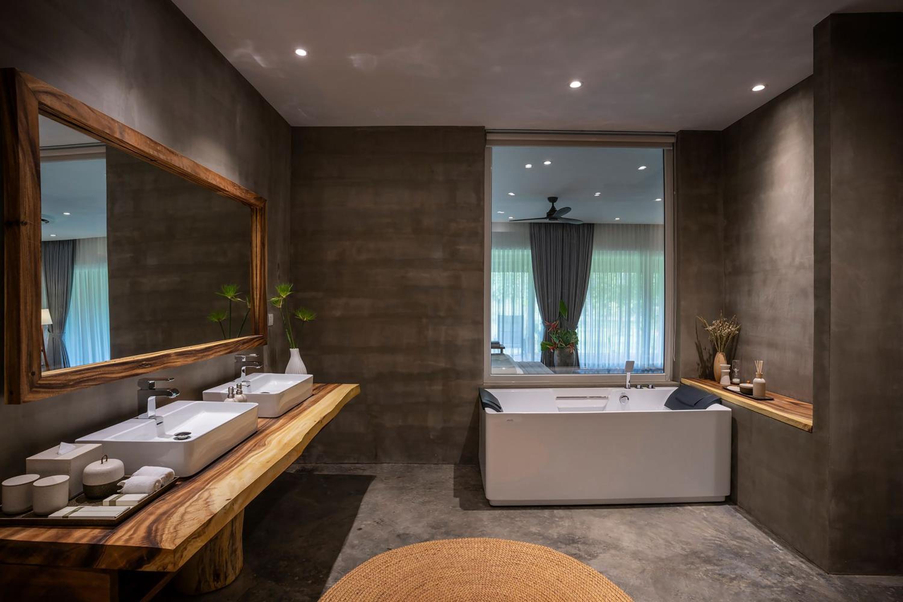 Luxury Bungalow Suites - Photo 6