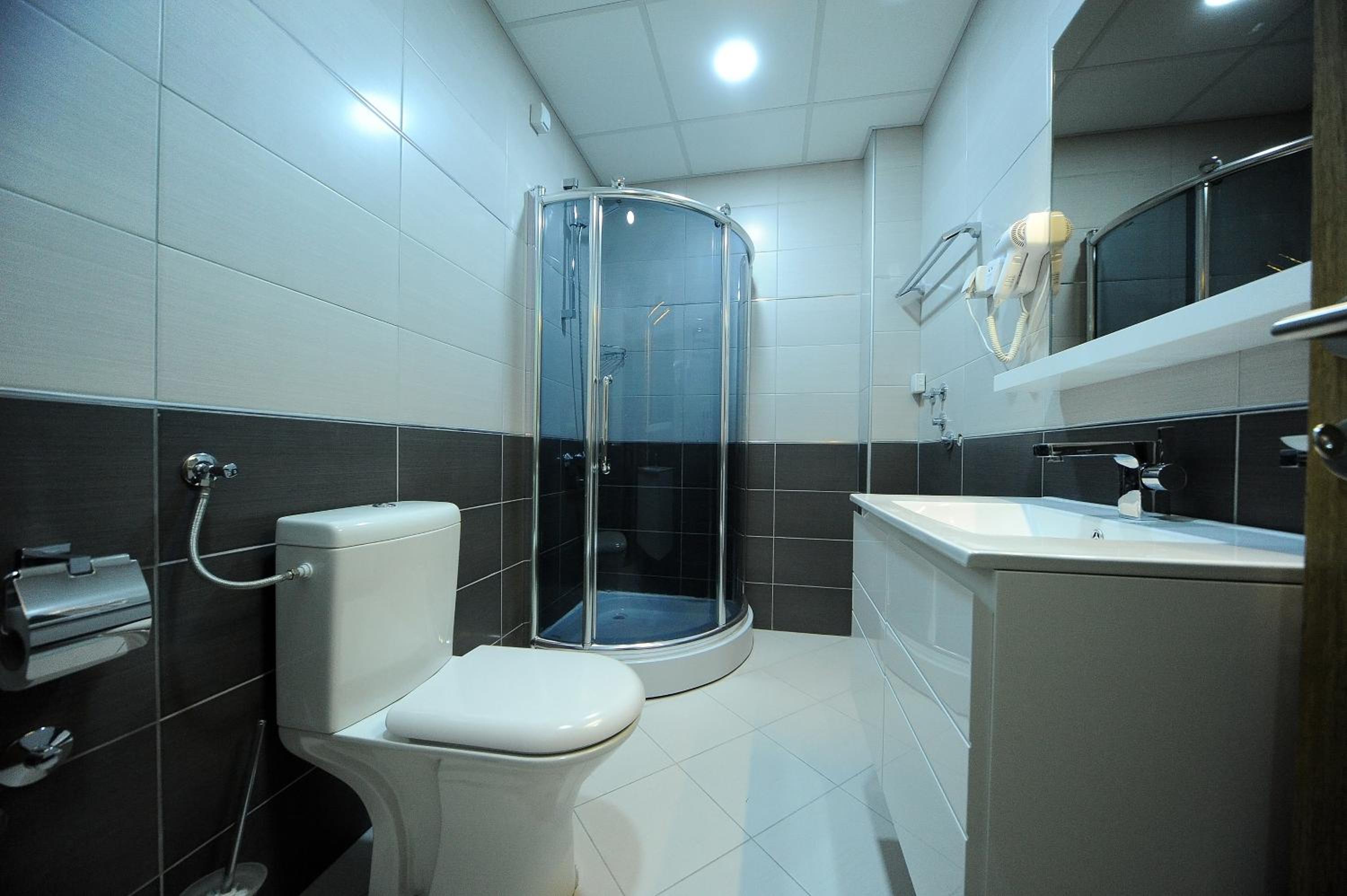 Classic Triple Room photo 2