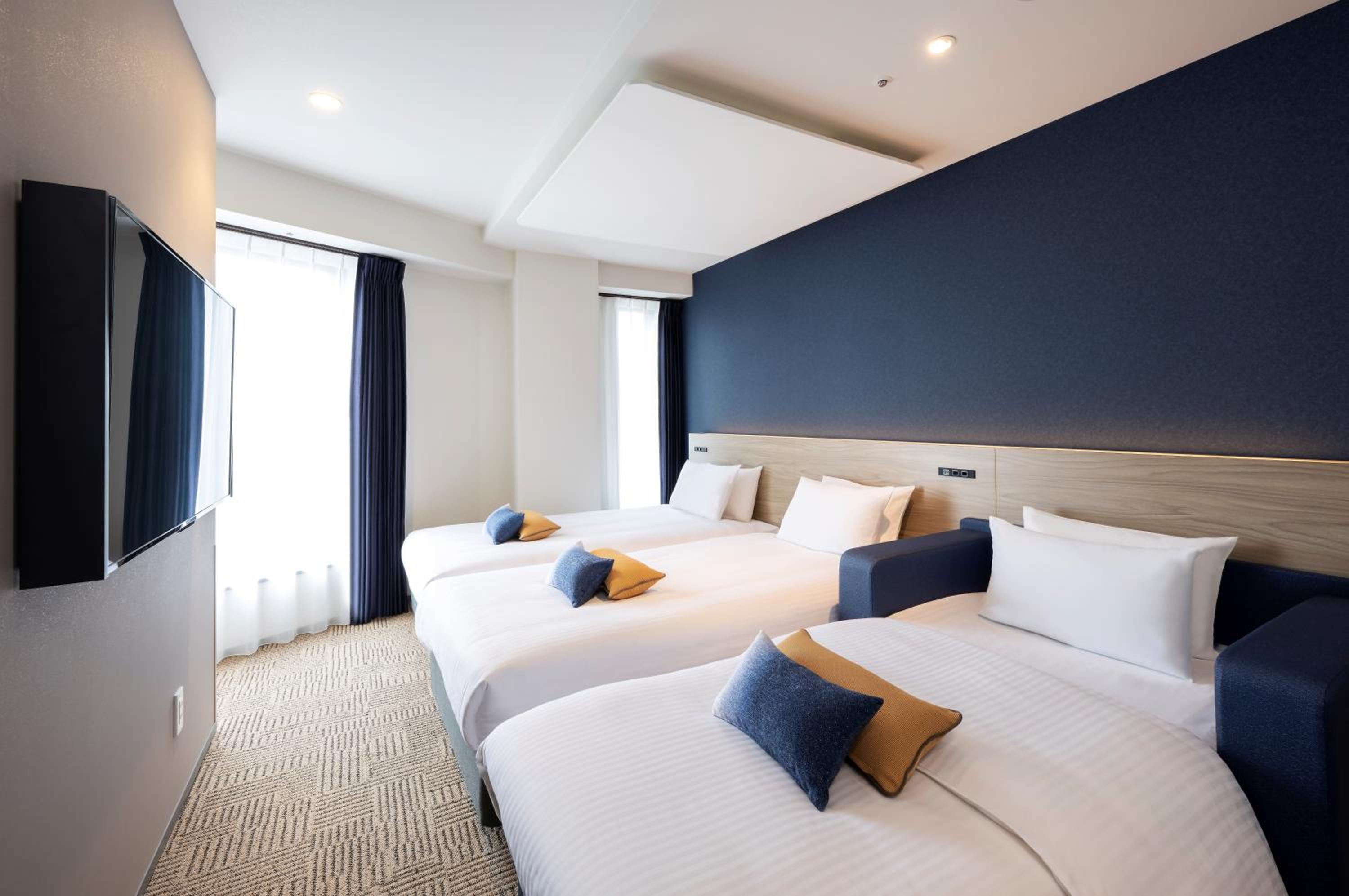 Corner Triple Room photo 1