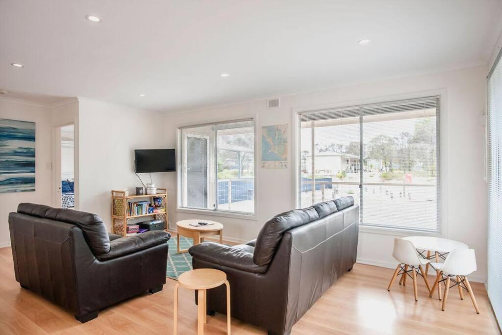 Two-Bedroom House photo 2
